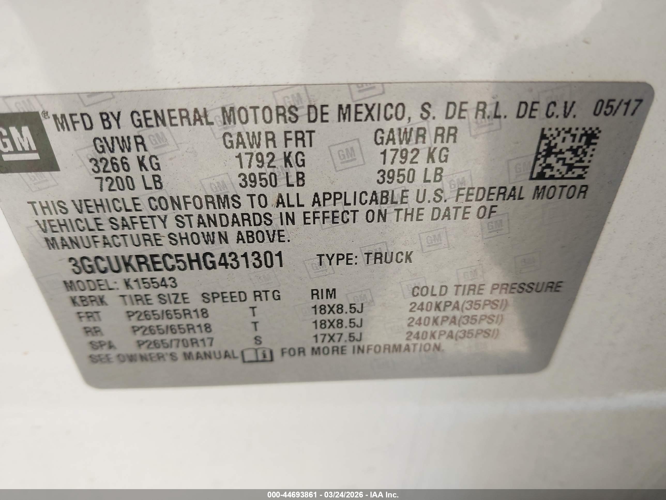 CHEVROLET SILVERADO image 9