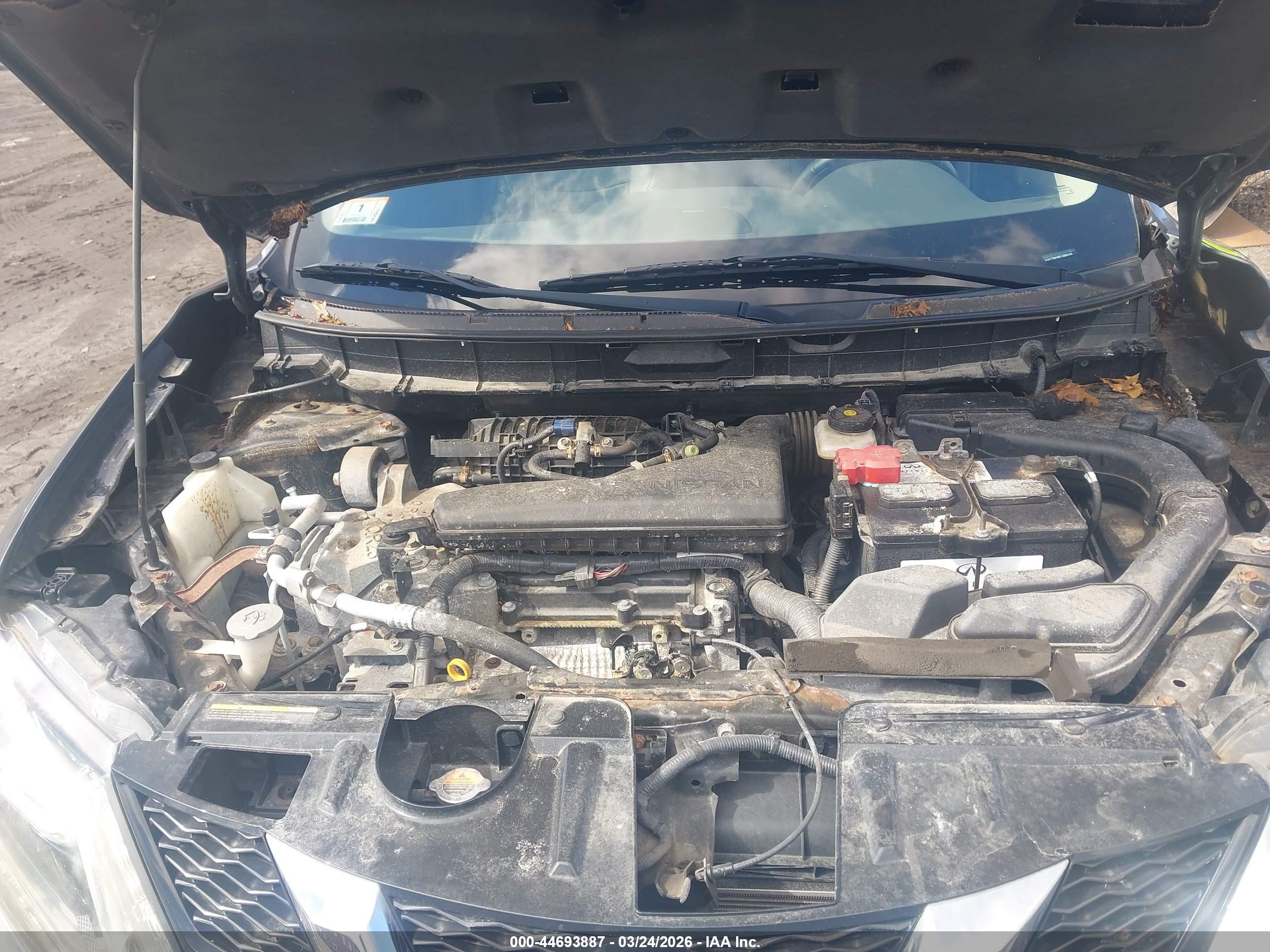 NISSAN ROGUE image 10