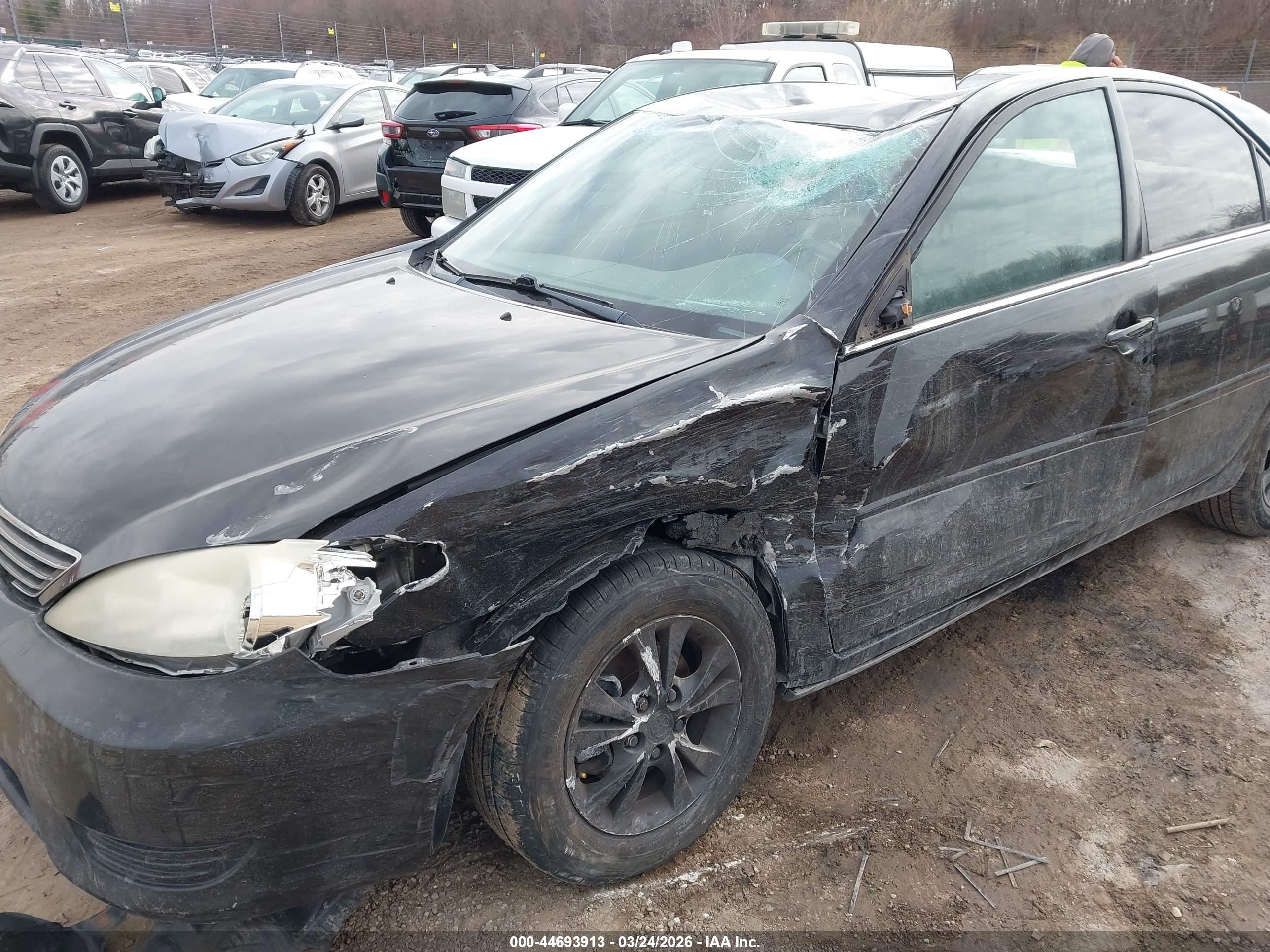 TOYOTA CAMRY image 6
