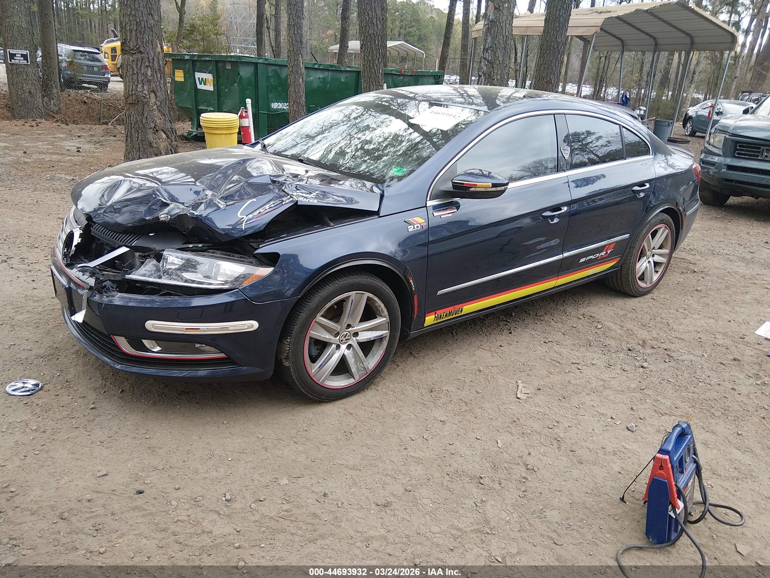 VOLKSWAGEN CC image 2