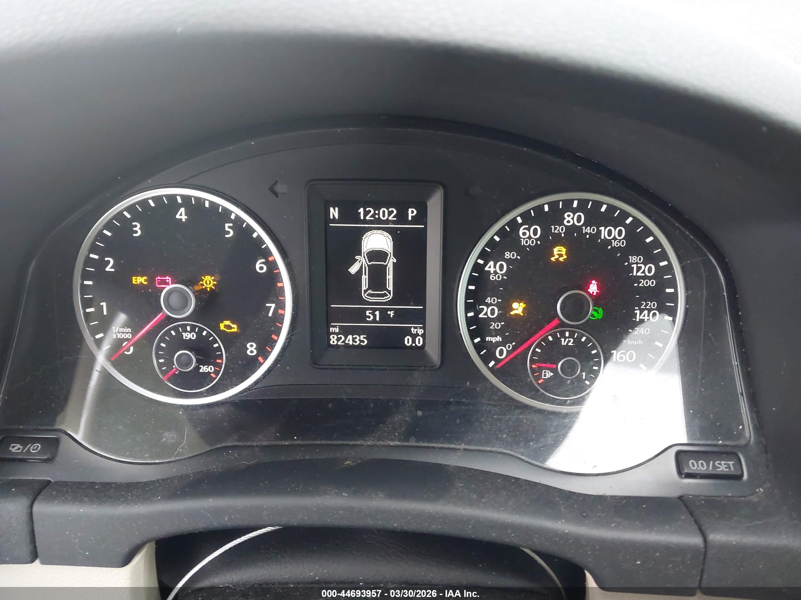 VOLKSWAGEN TIGUAN image 7