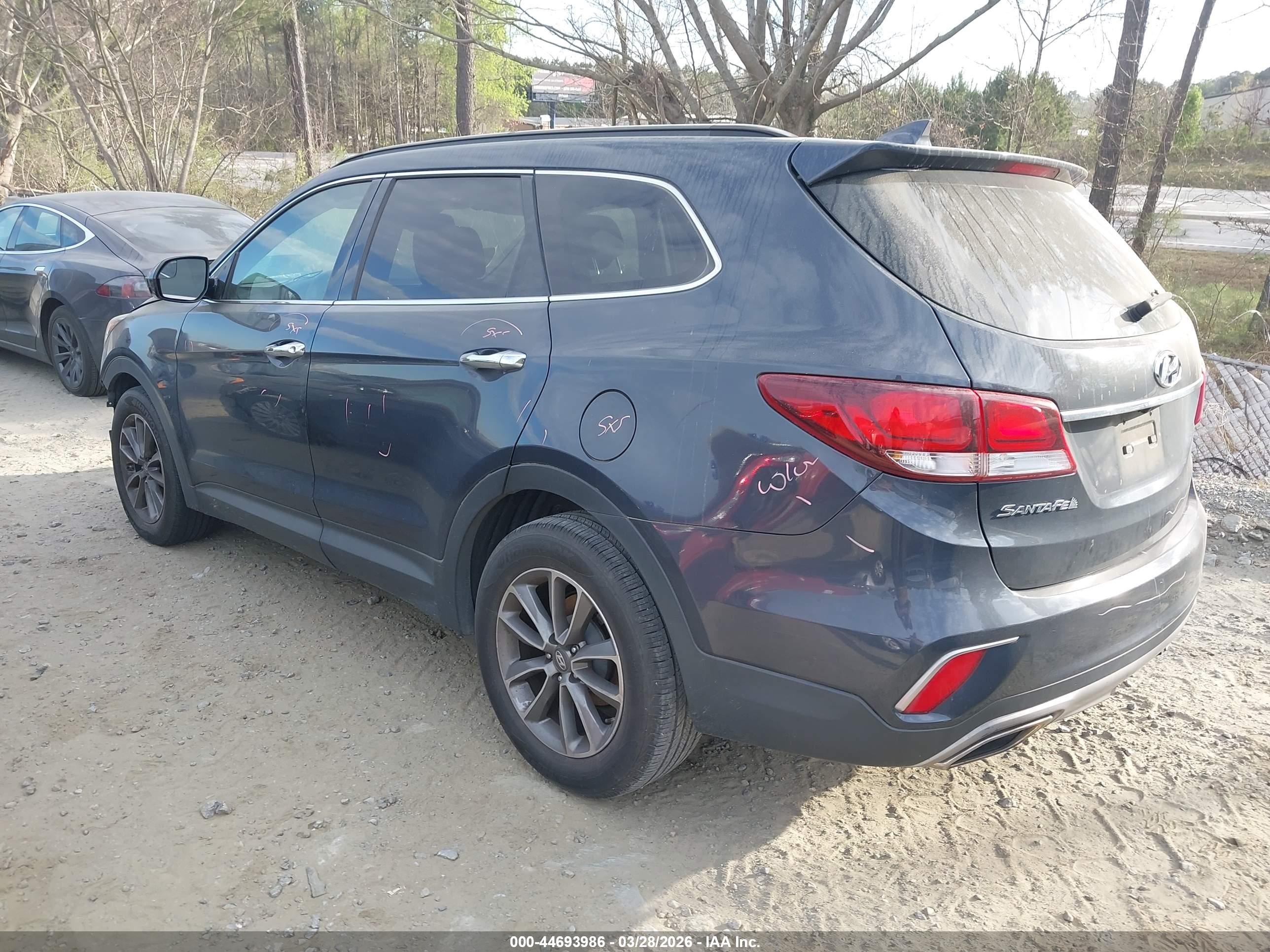 HYUNDAI SANTA image 3