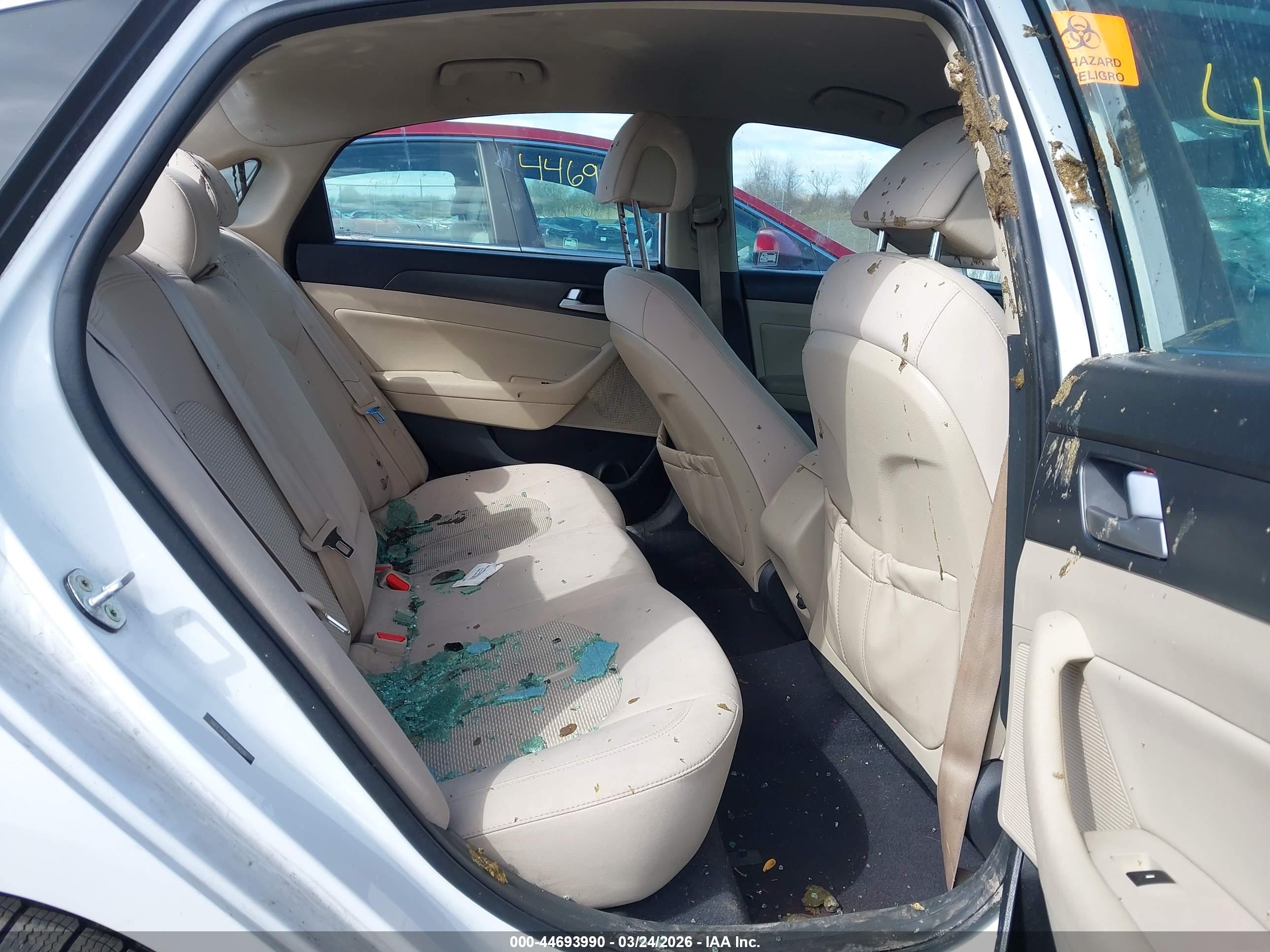 HYUNDAI SONATA image 8