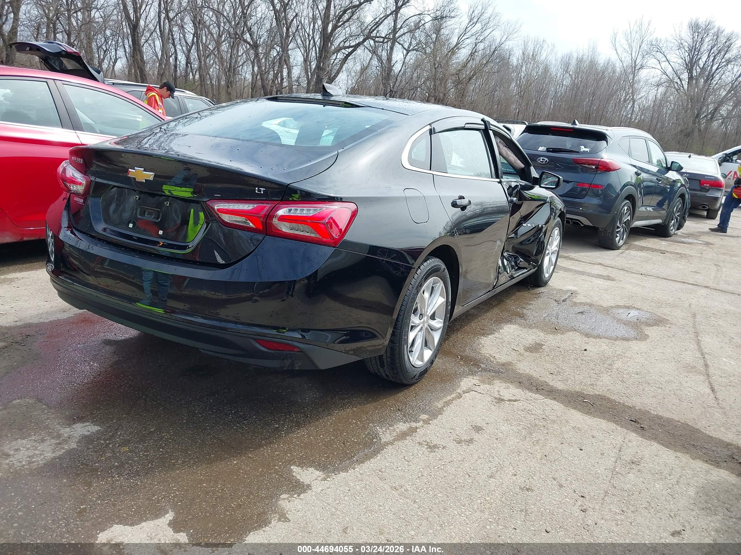CHEVROLET MALIBU image 4