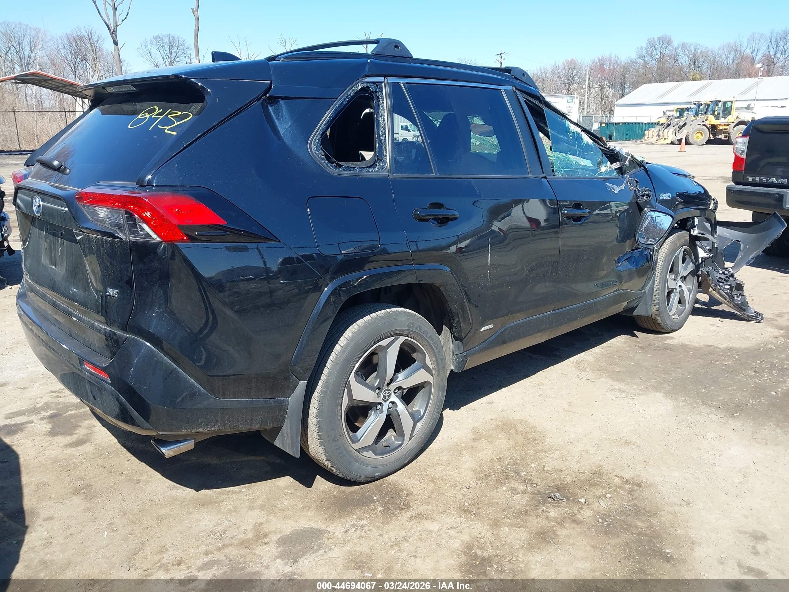 TOYOTA RAV4 image 4