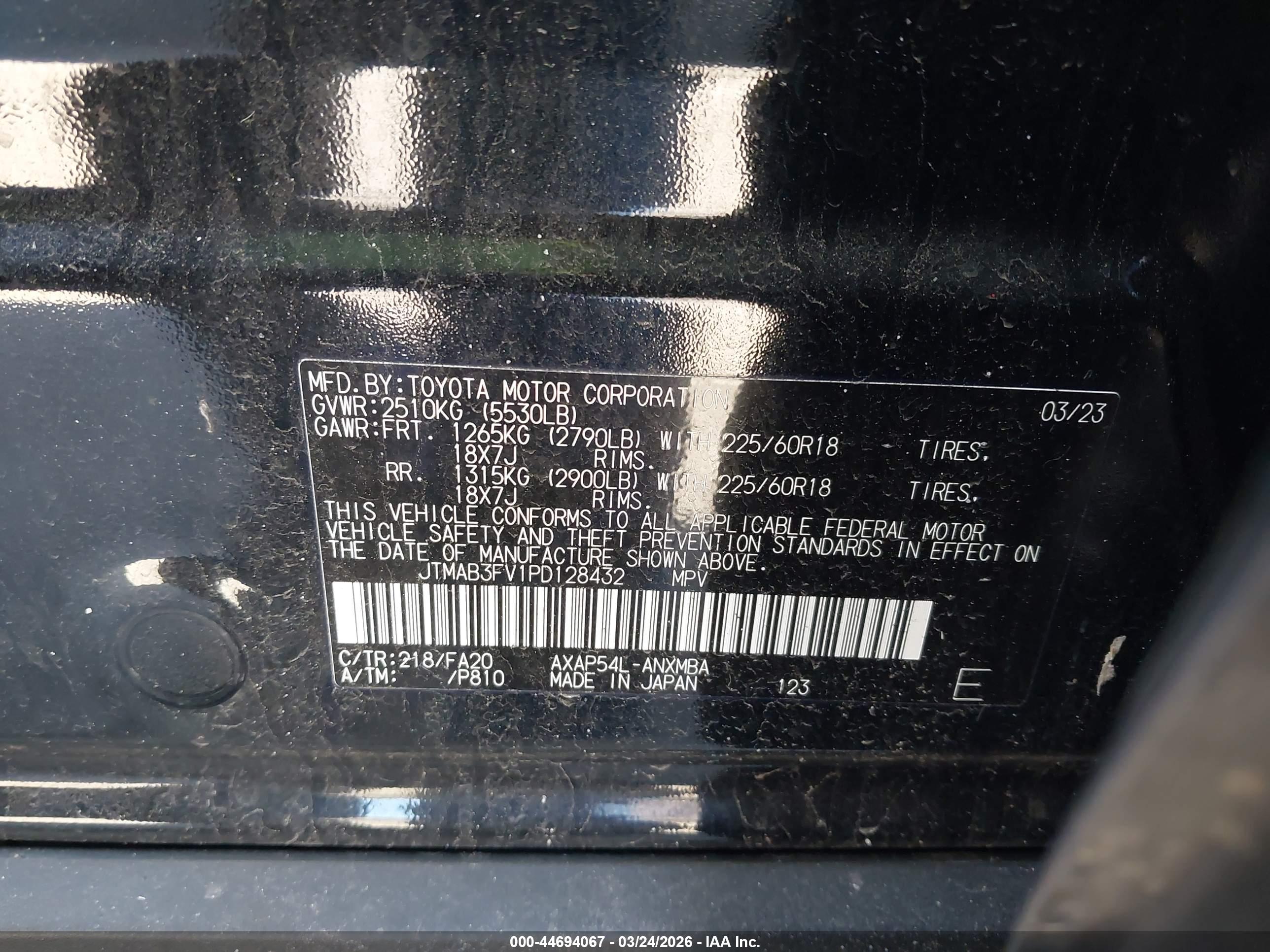 TOYOTA RAV4 image 9