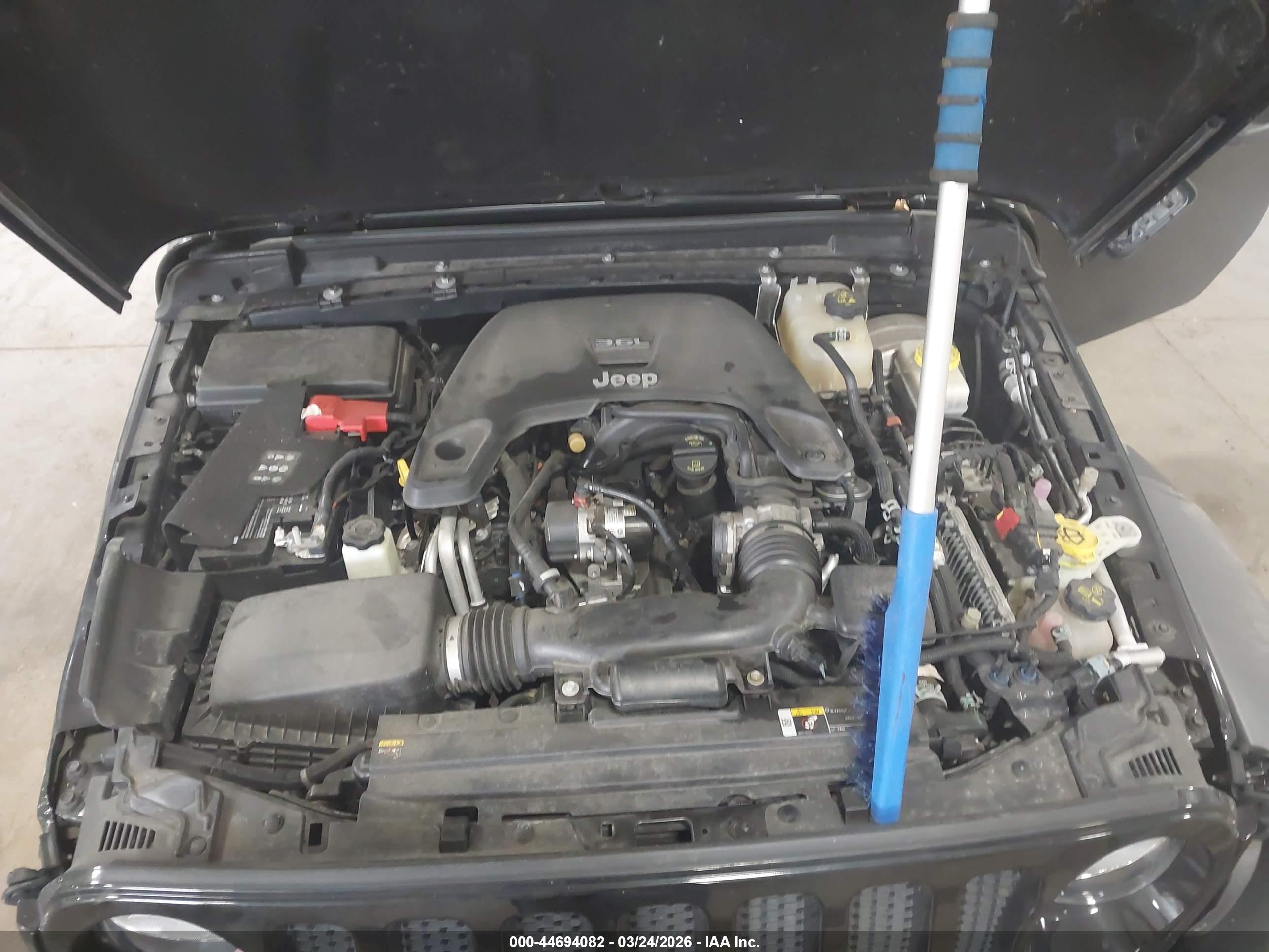 JEEP WRANGLER image 10