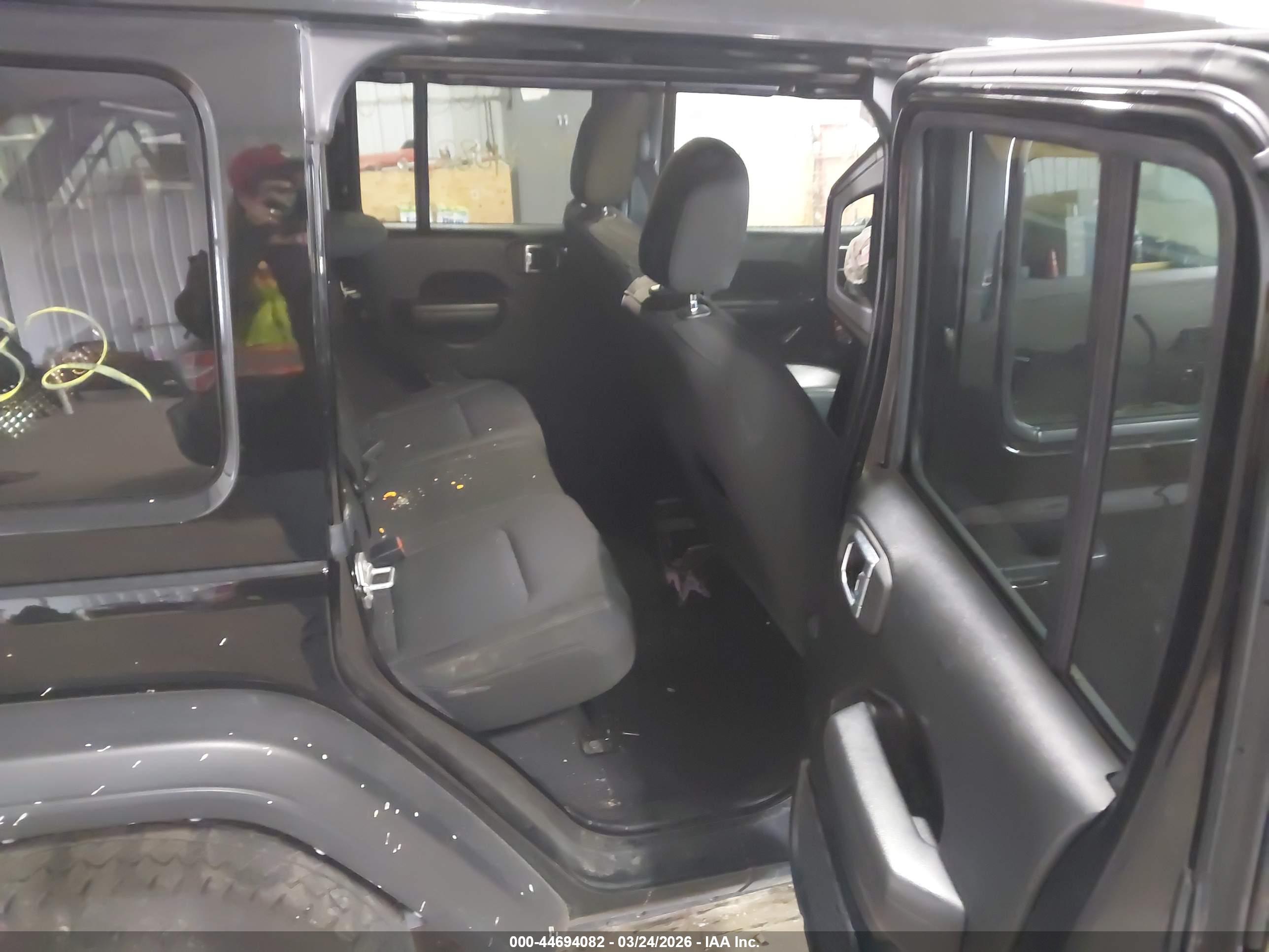 JEEP WRANGLER image 8