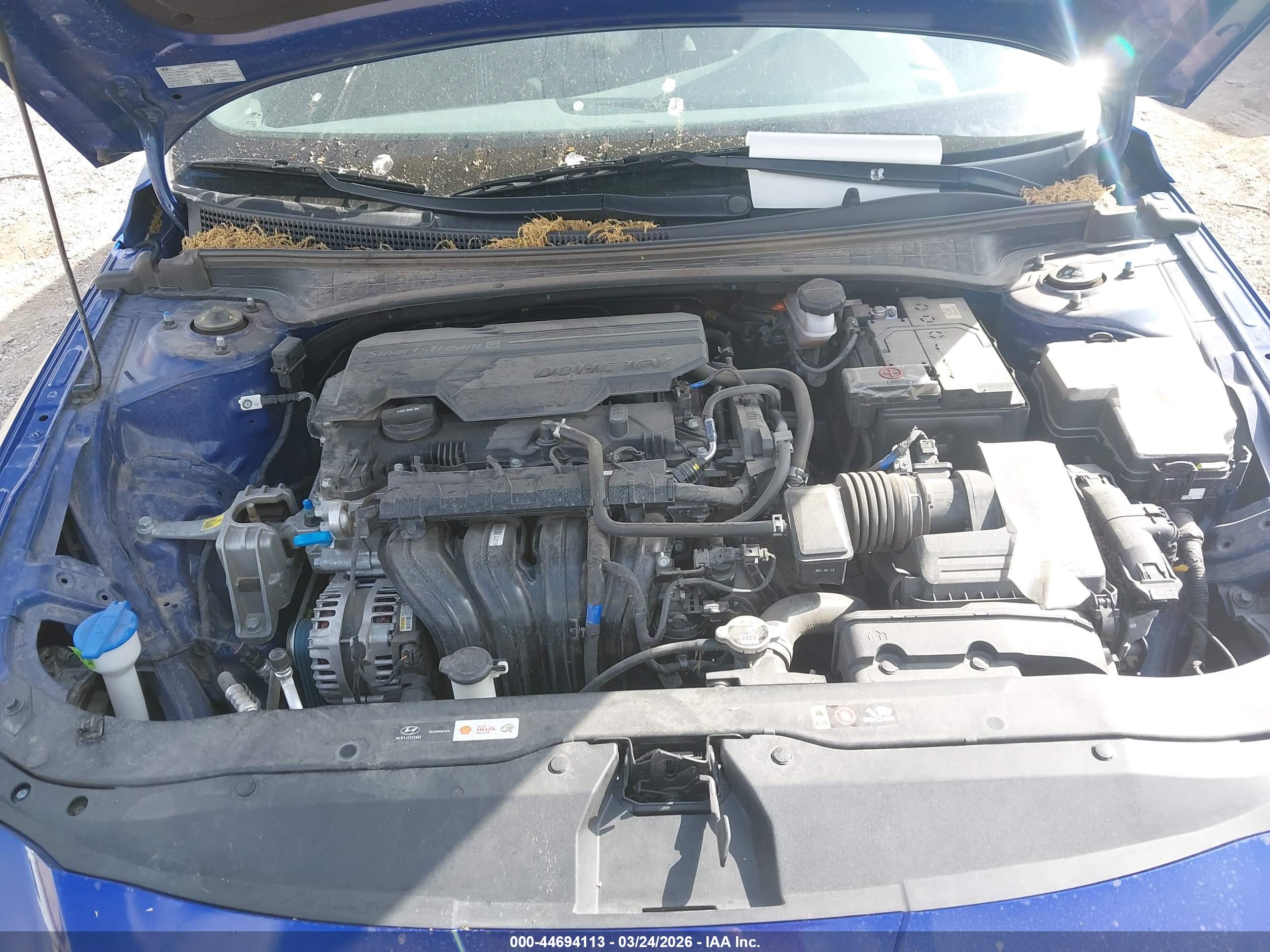 HYUNDAI ELANTRA image 10