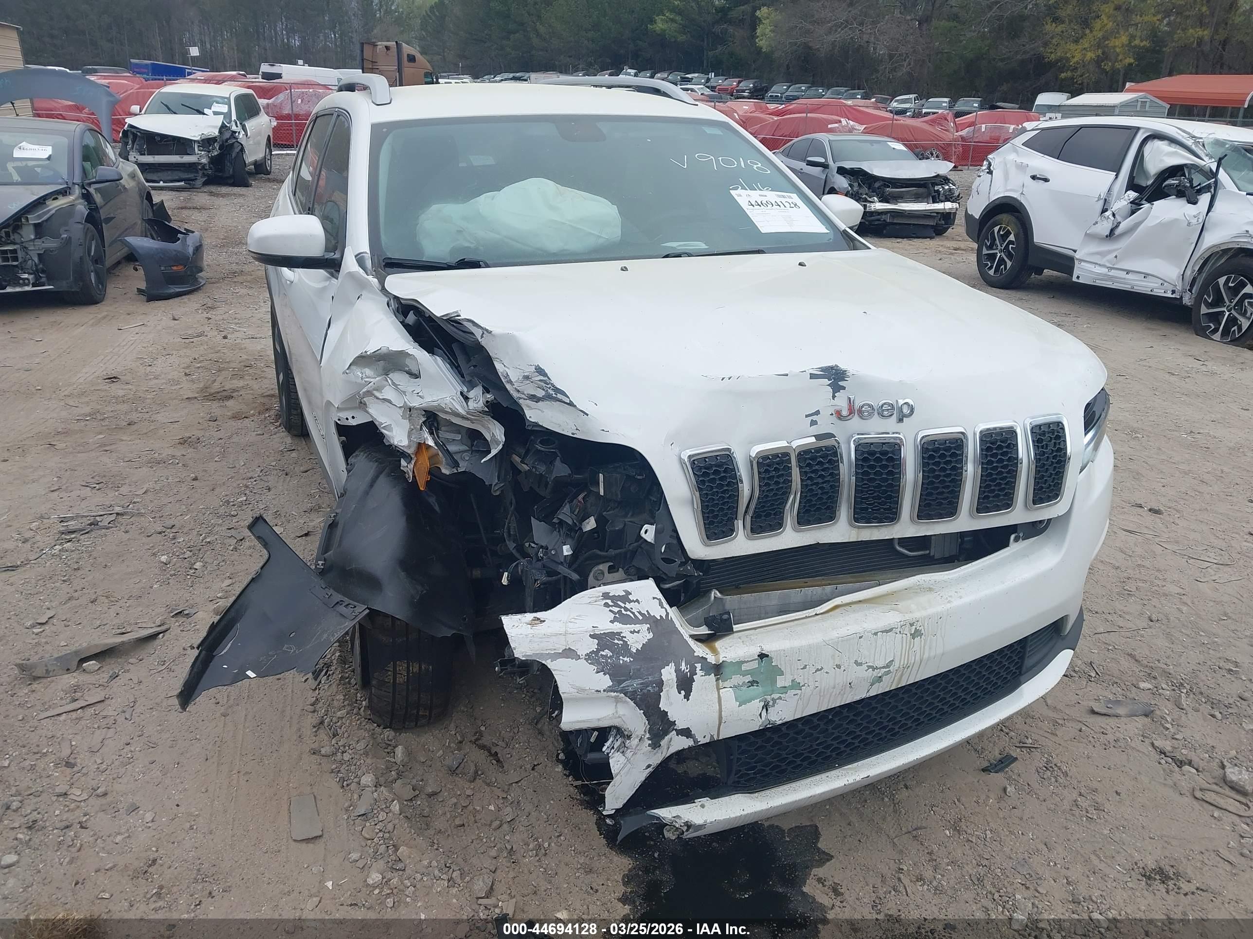 JEEP CHEROKEE image 6