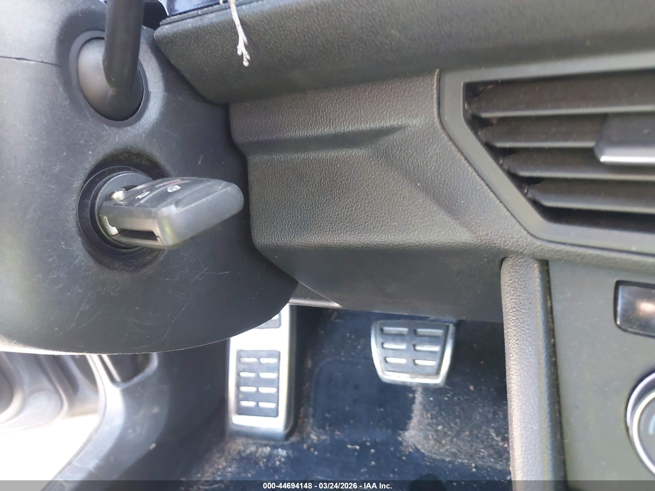 VOLKSWAGEN JETTA image 11