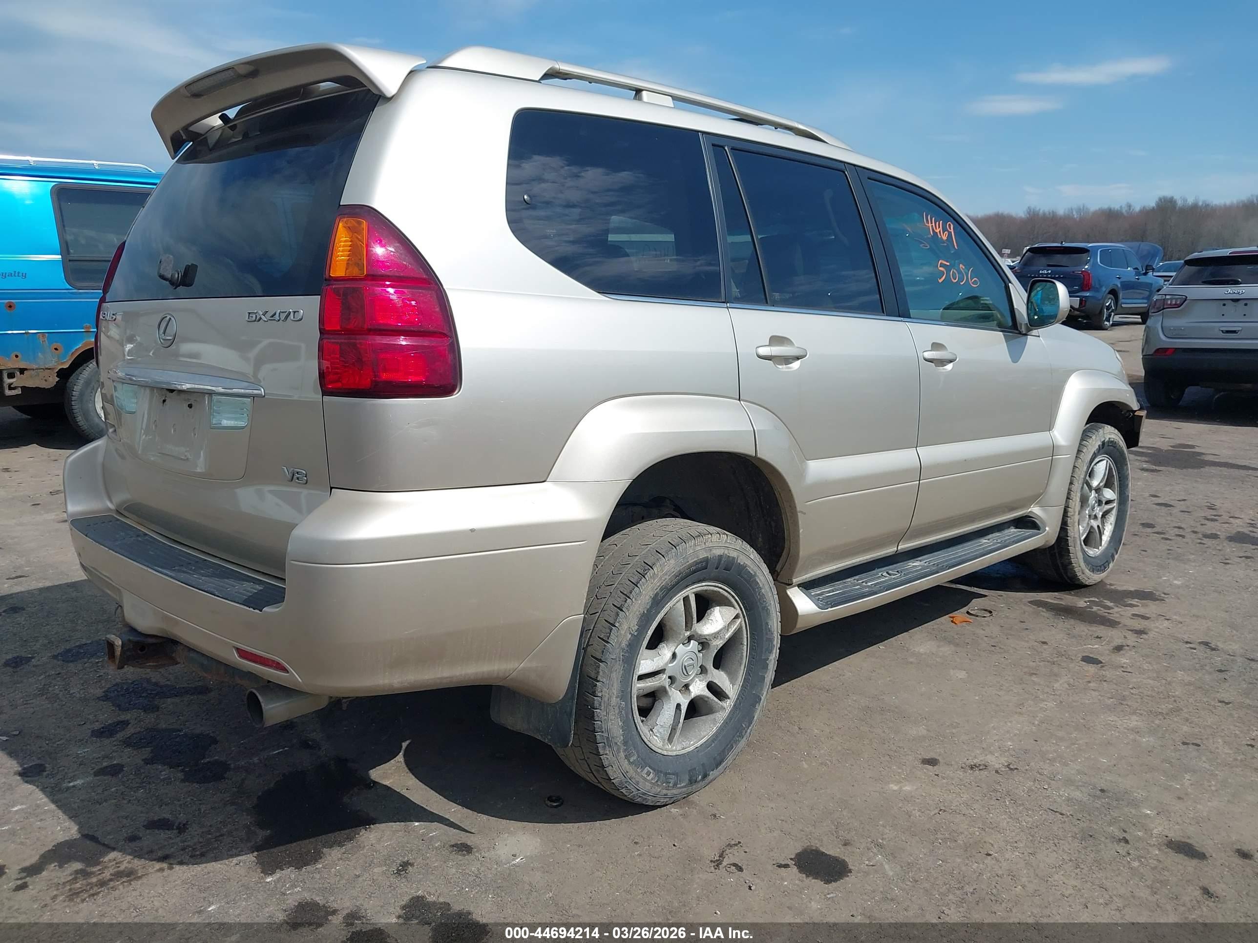 LEXUS GX image 4
