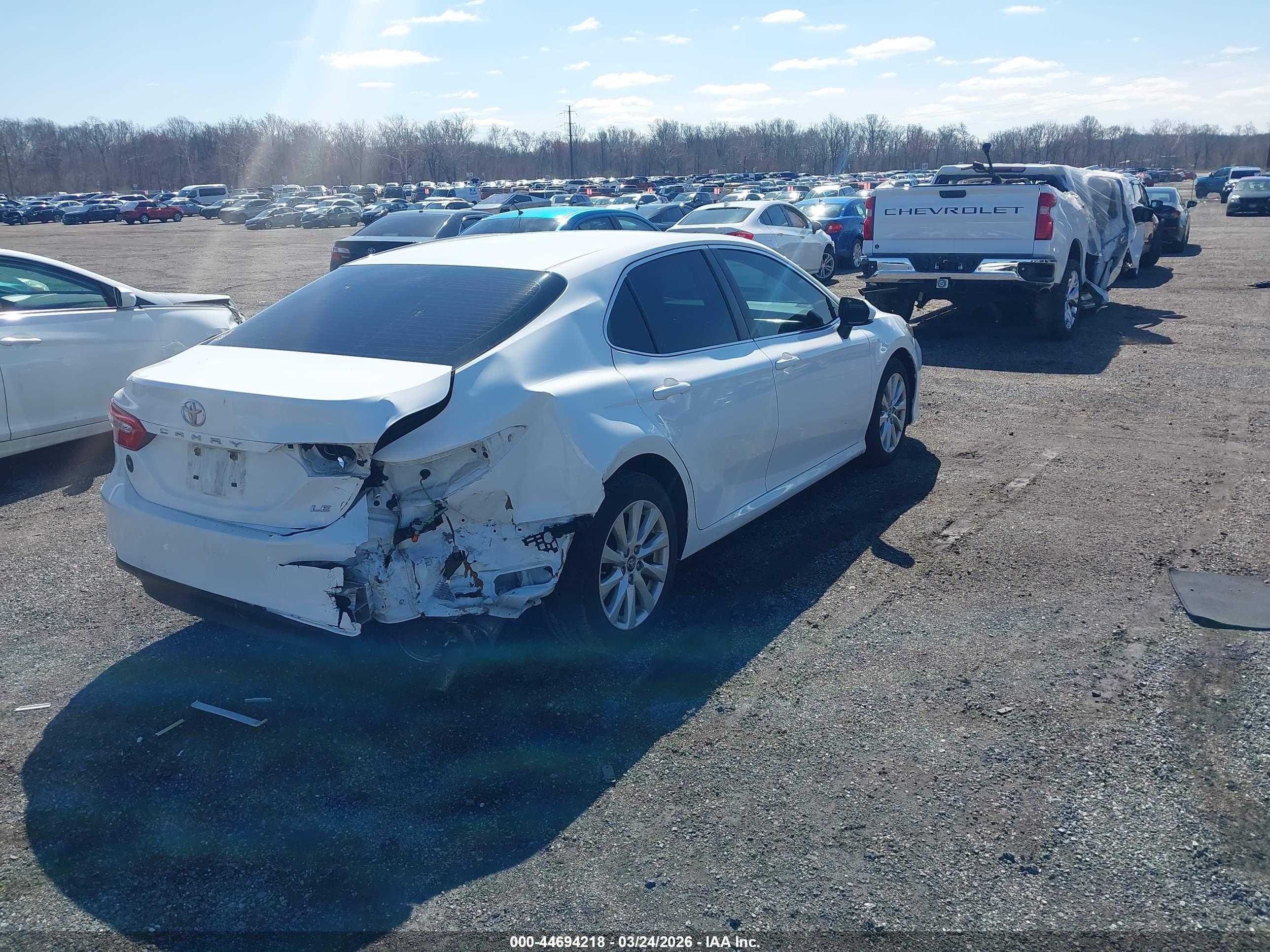 TOYOTA CAMRY image 4