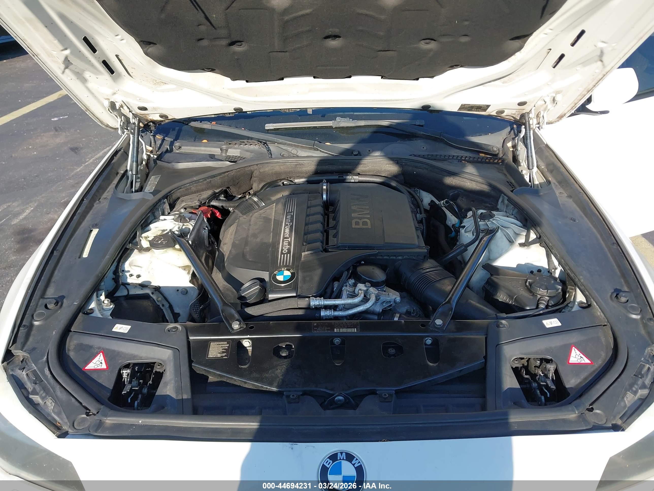 BMW 535I image 10