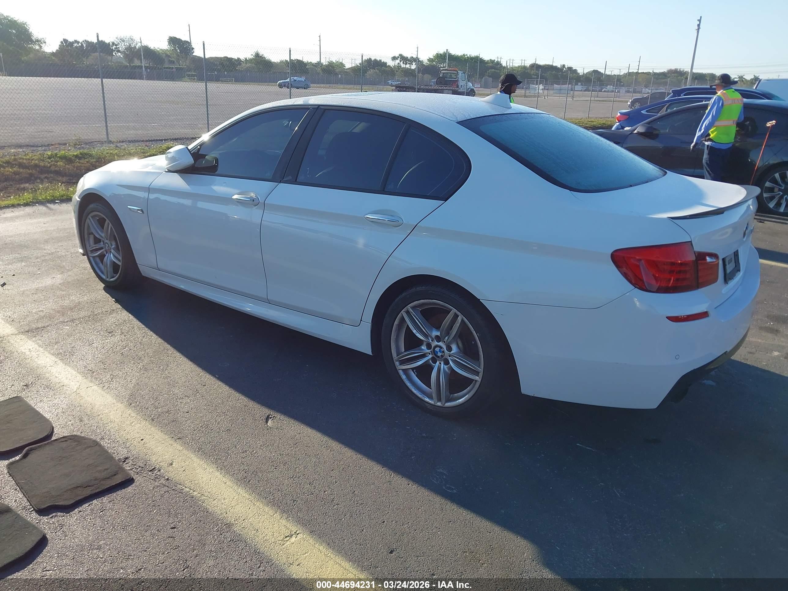 BMW 535I image 3