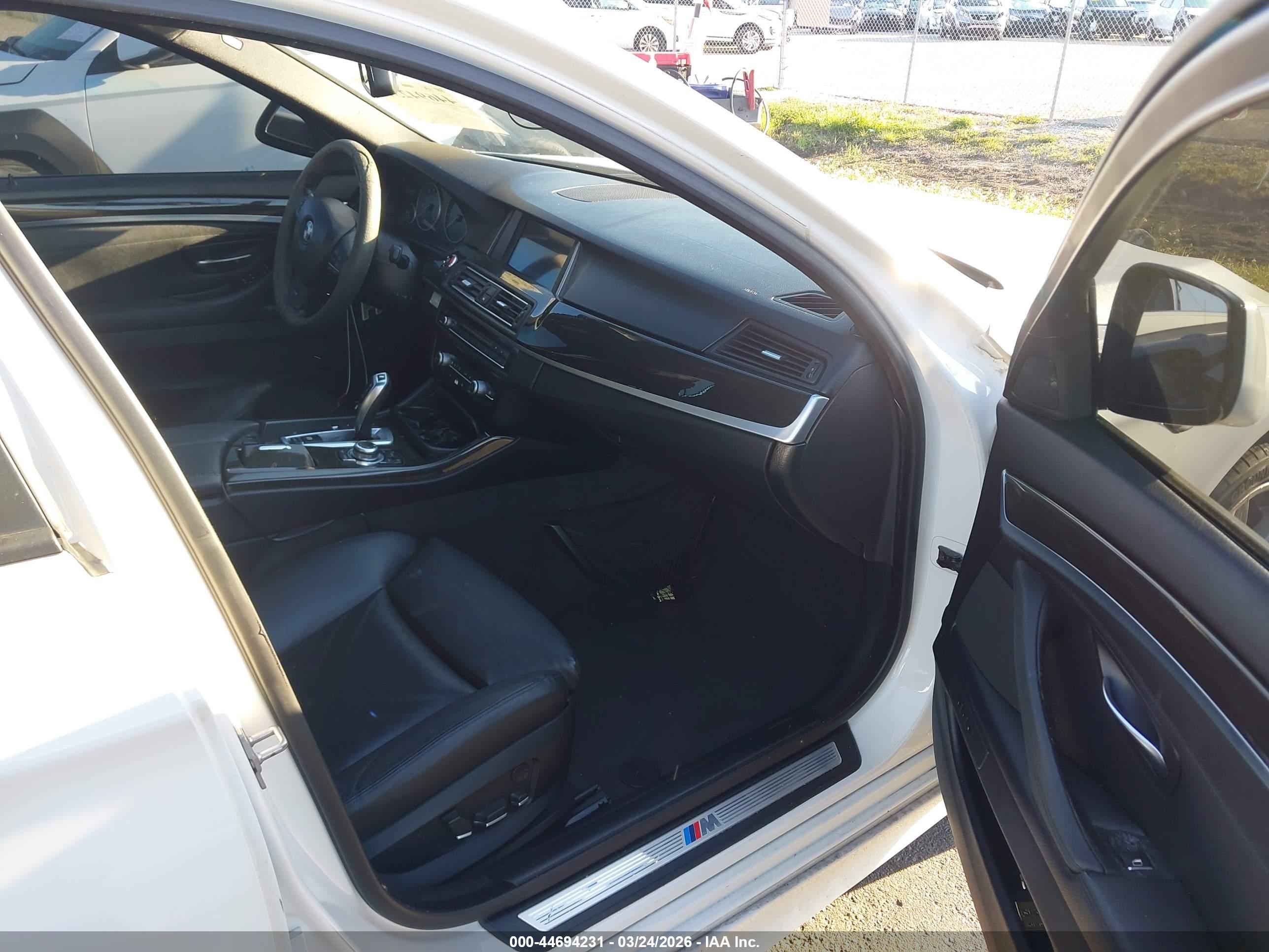 BMW 535I image 5