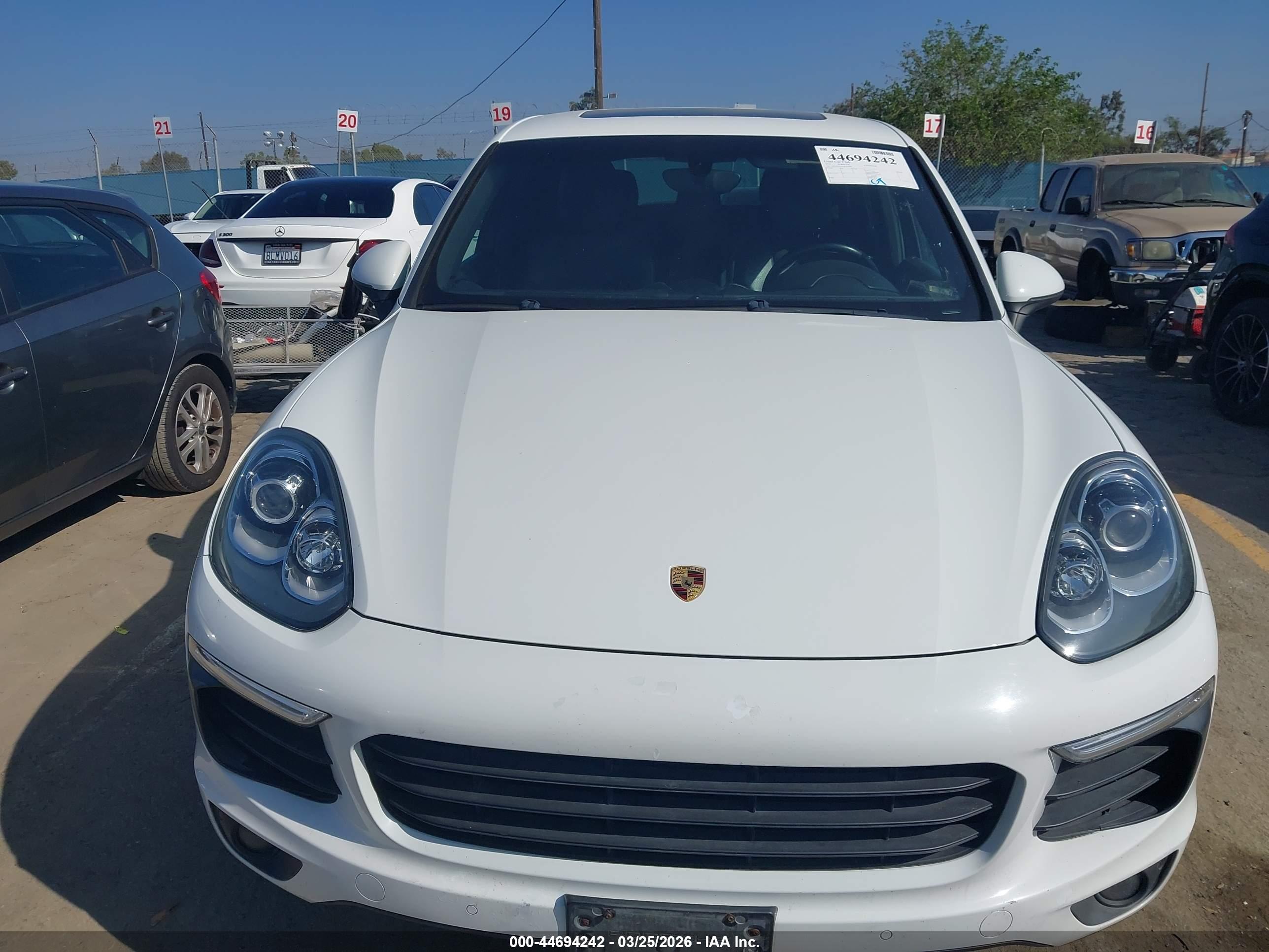 PORSCHE CAYENNE image 6