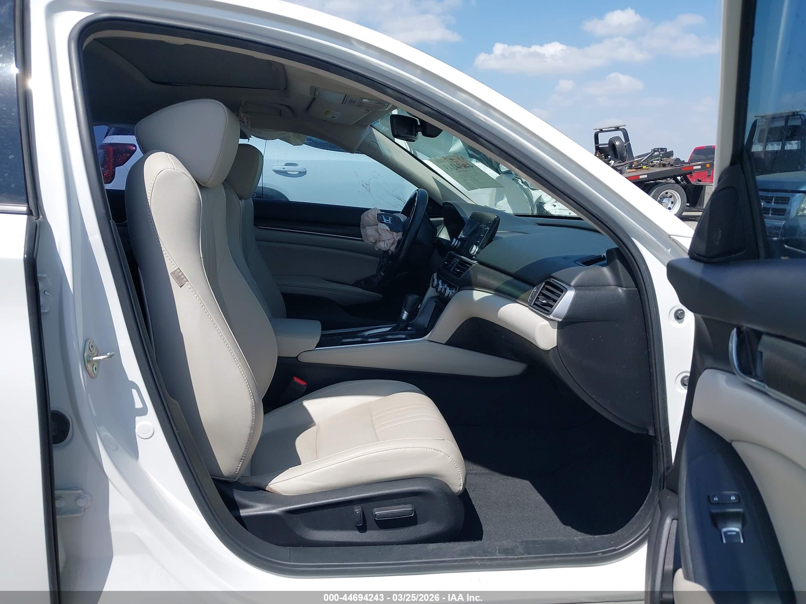 HONDA ACCORD image 5