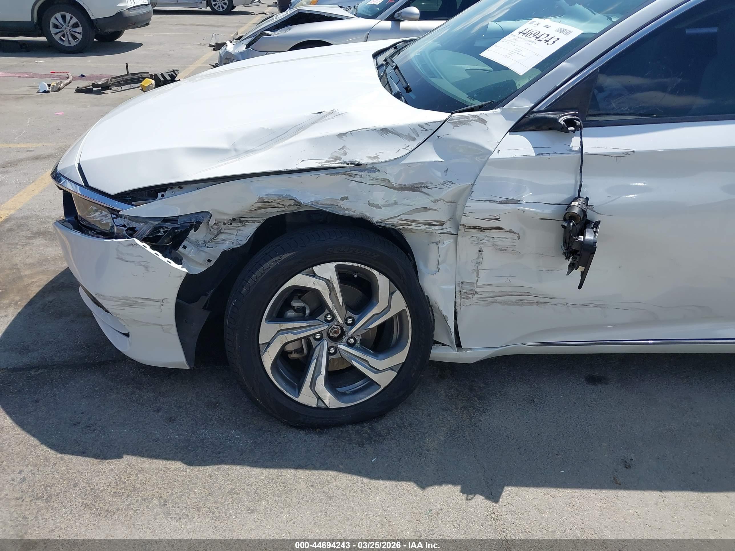 HONDA ACCORD image 6