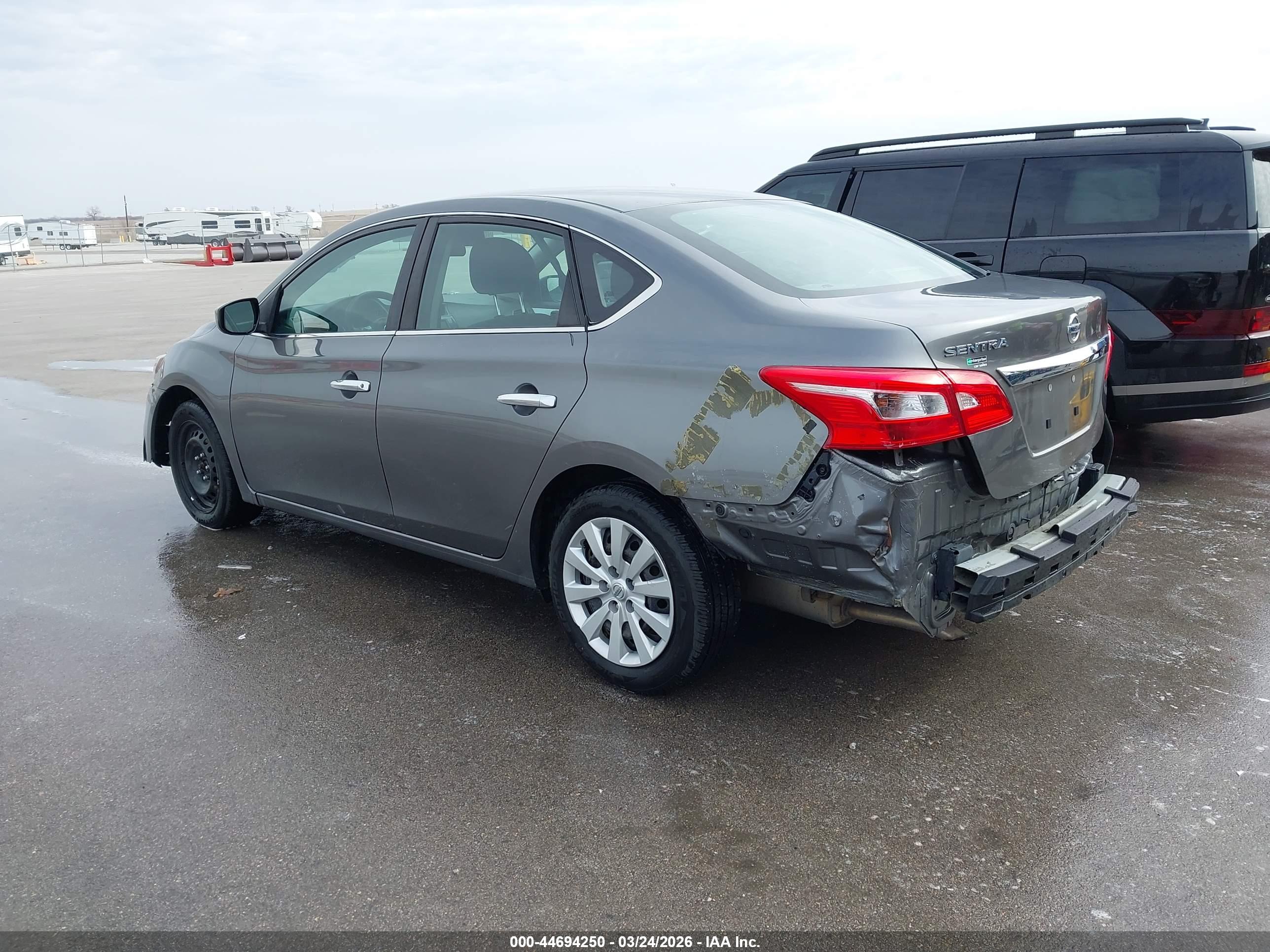 NISSAN SENTRA image 3