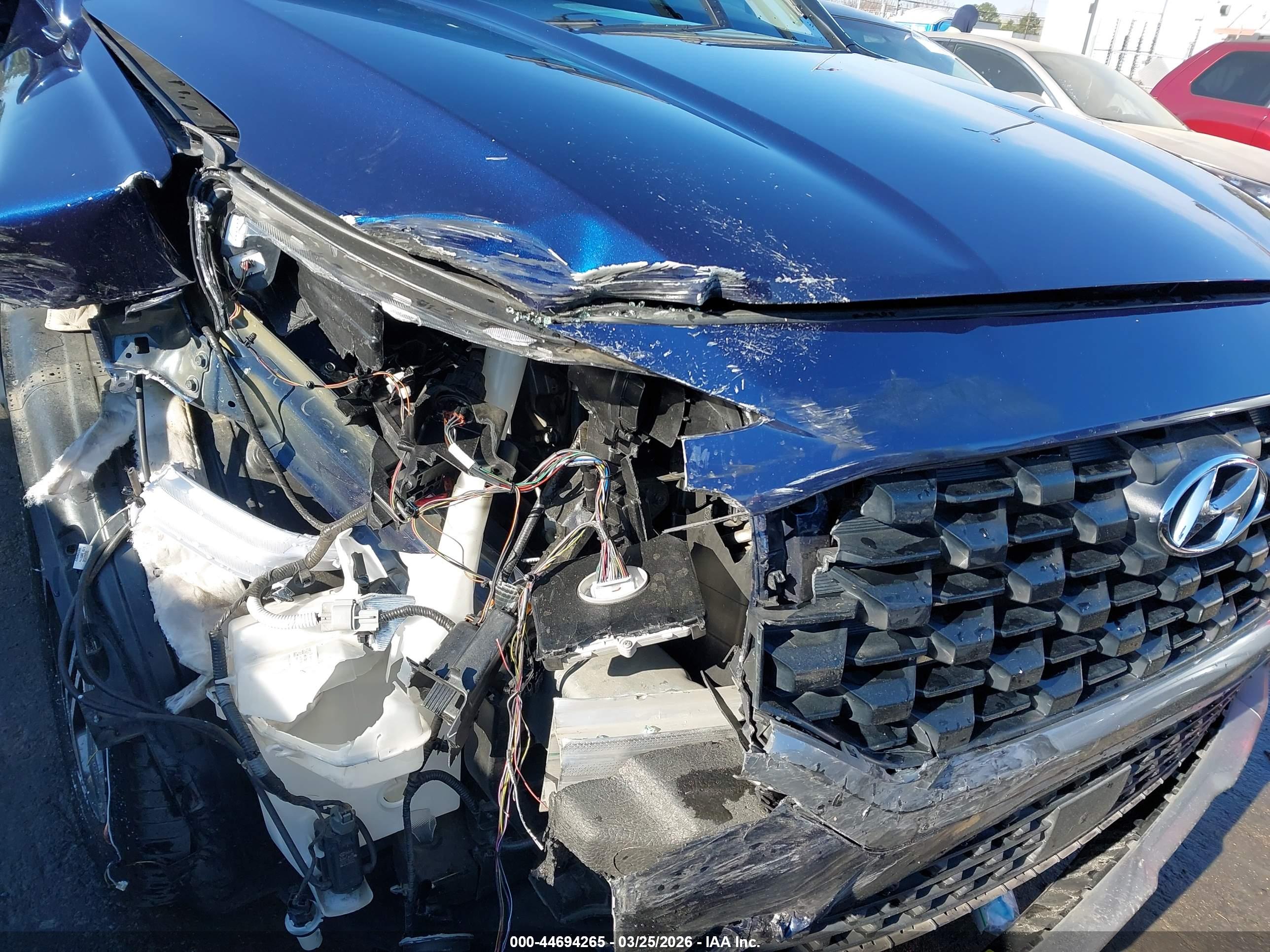 HYUNDAI SANTA image 6