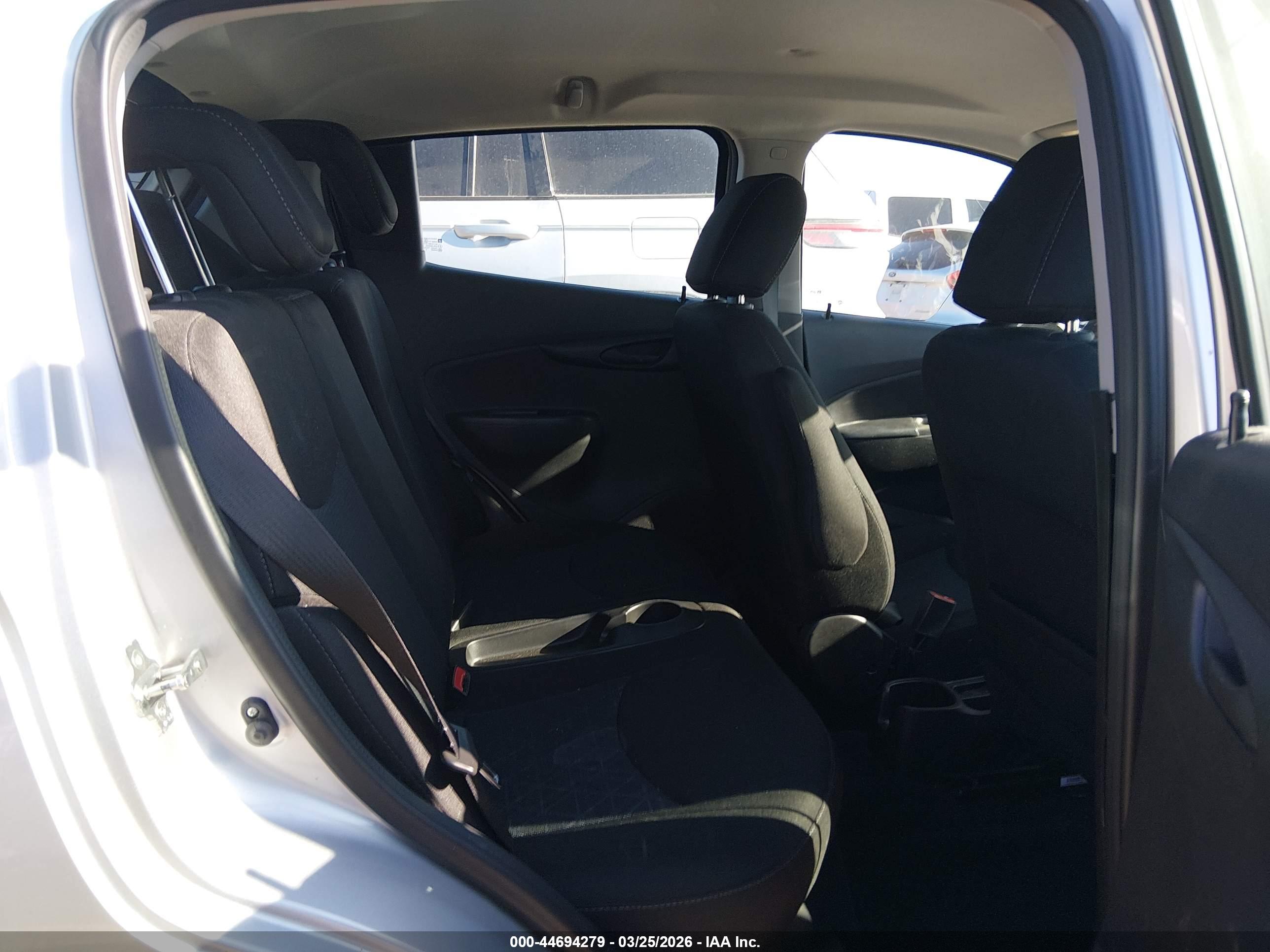 CHEVROLET SPARK image 8