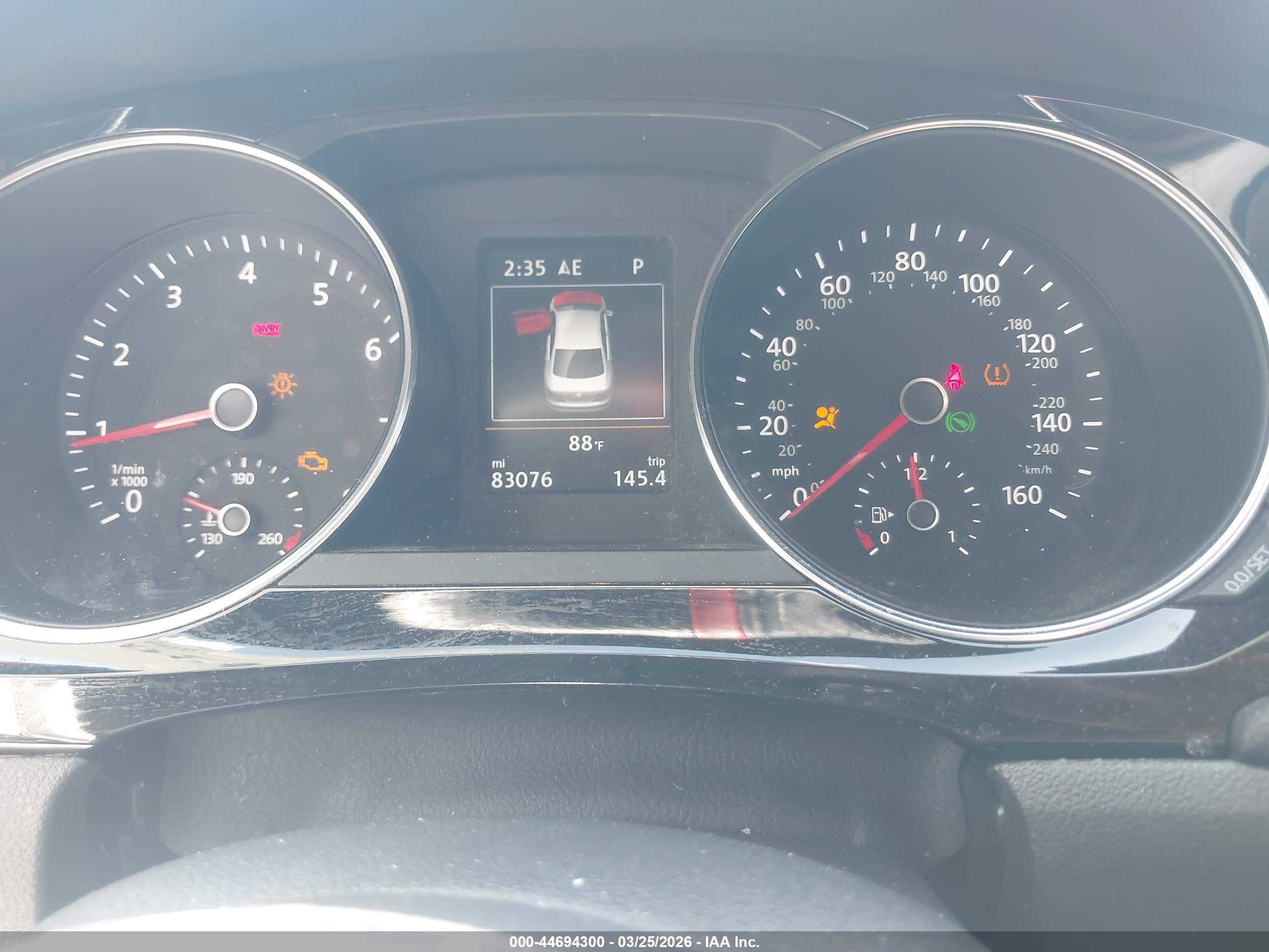 VOLKSWAGEN JETTA image 7