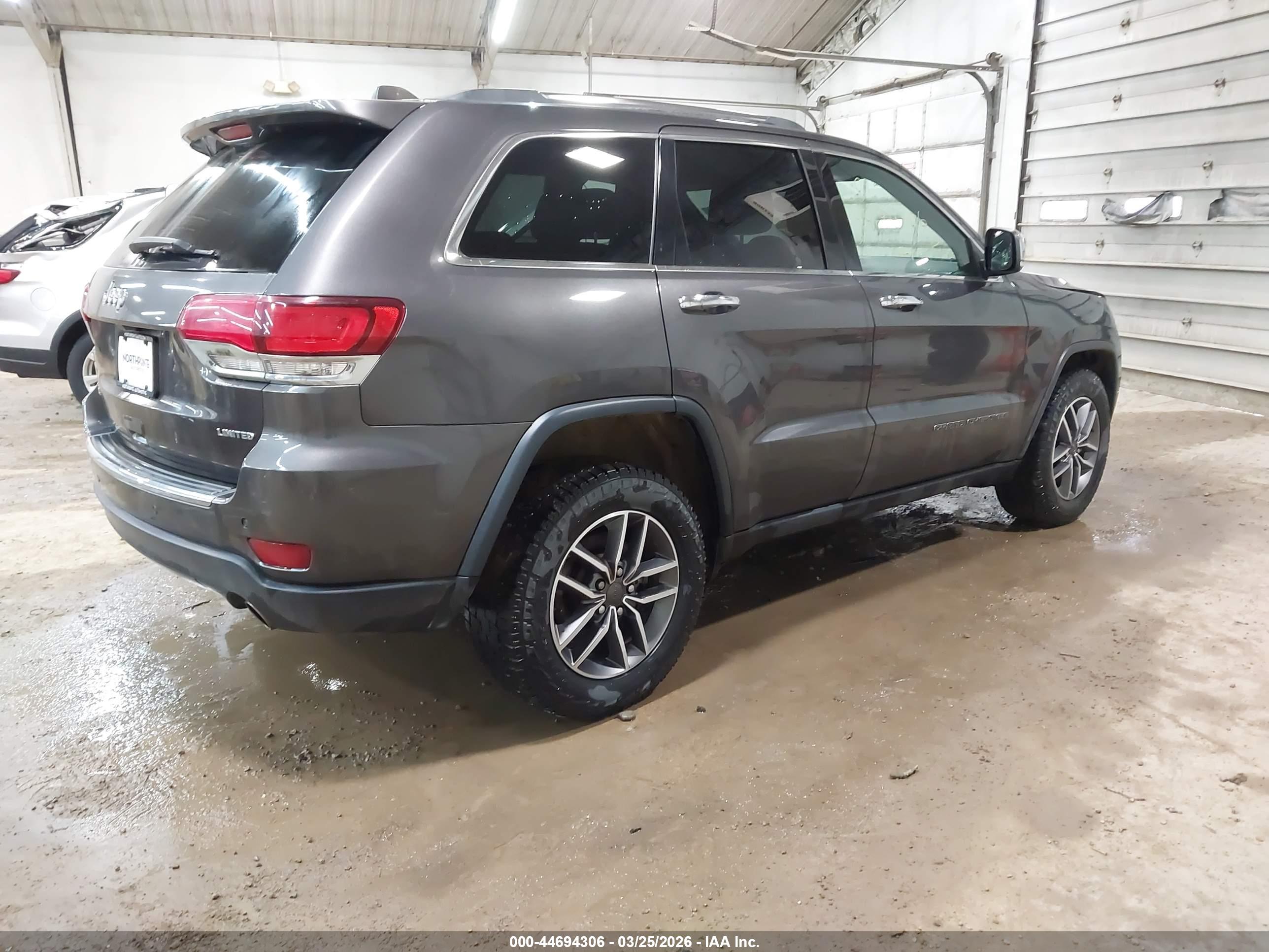 JEEP GRAND image 4