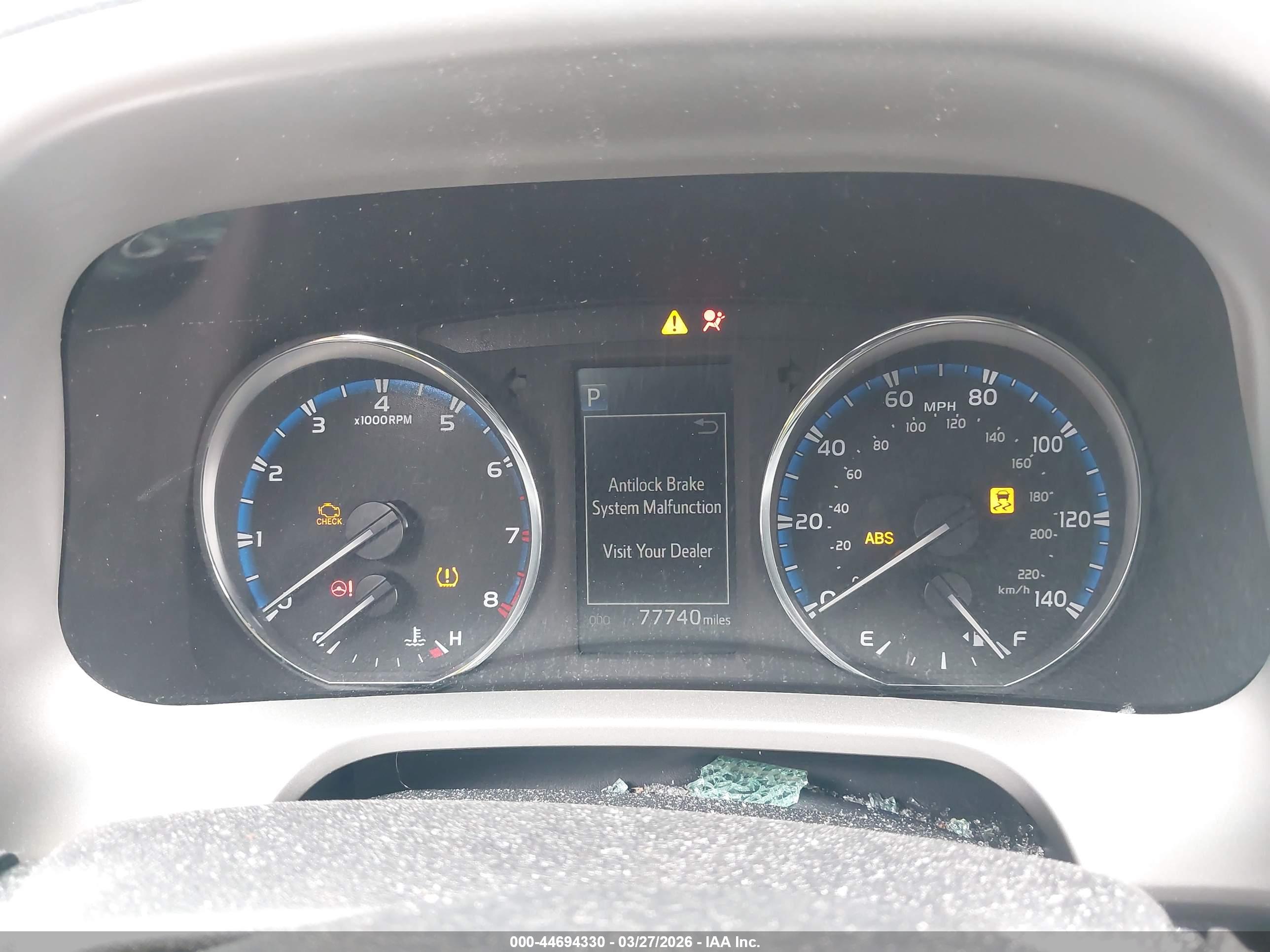 TOYOTA RAV4 image 7