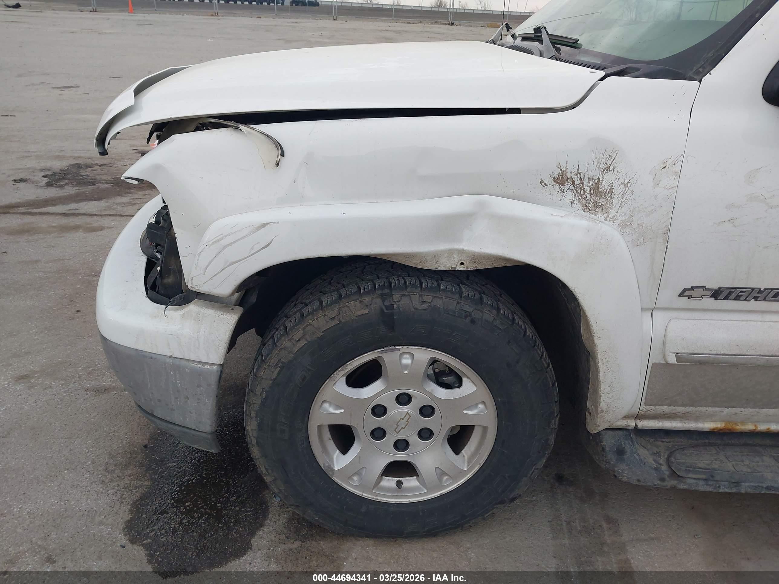 CHEVROLET TAHOE image 6