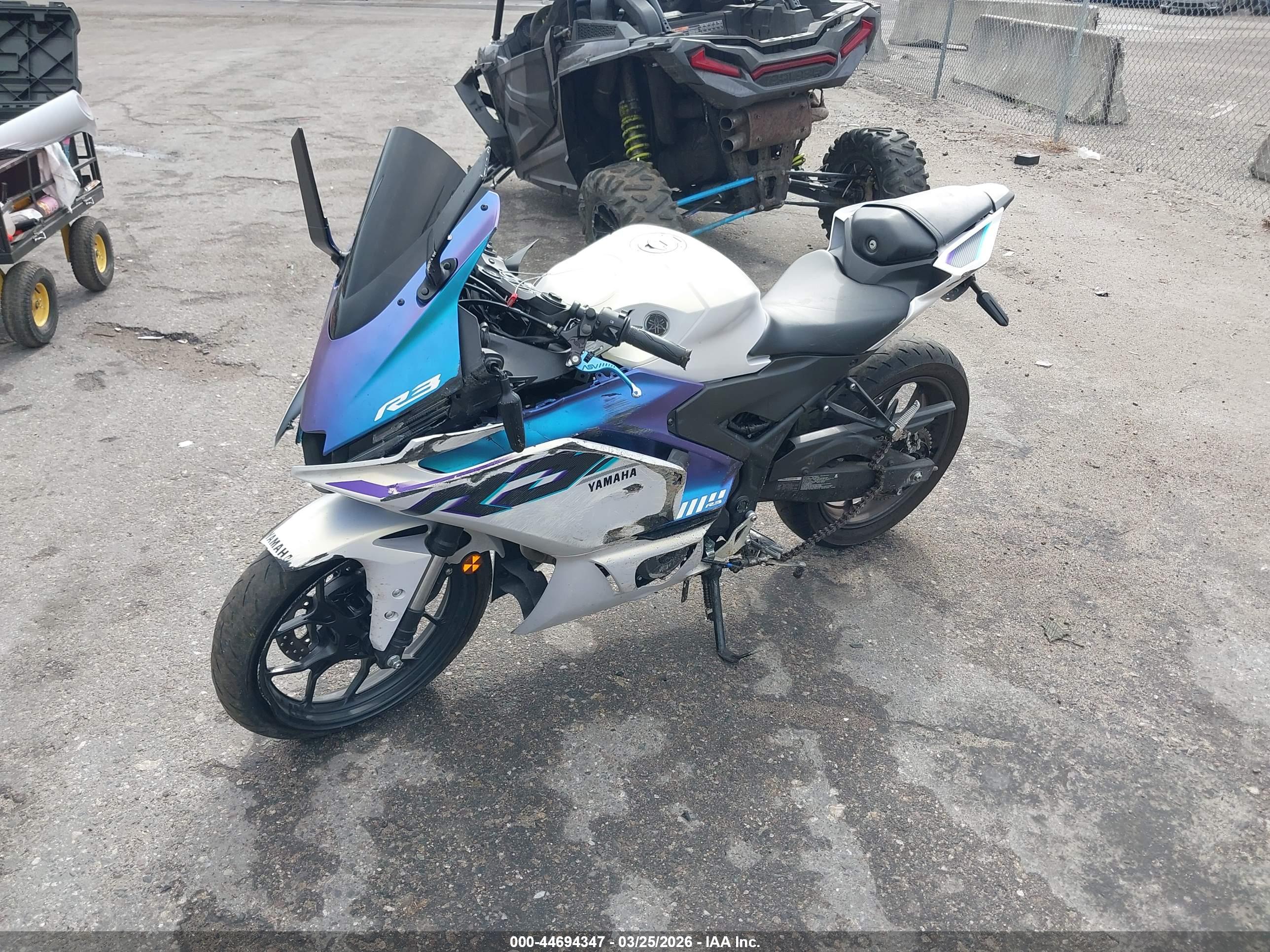 YAMAHA YFZ320 image 2