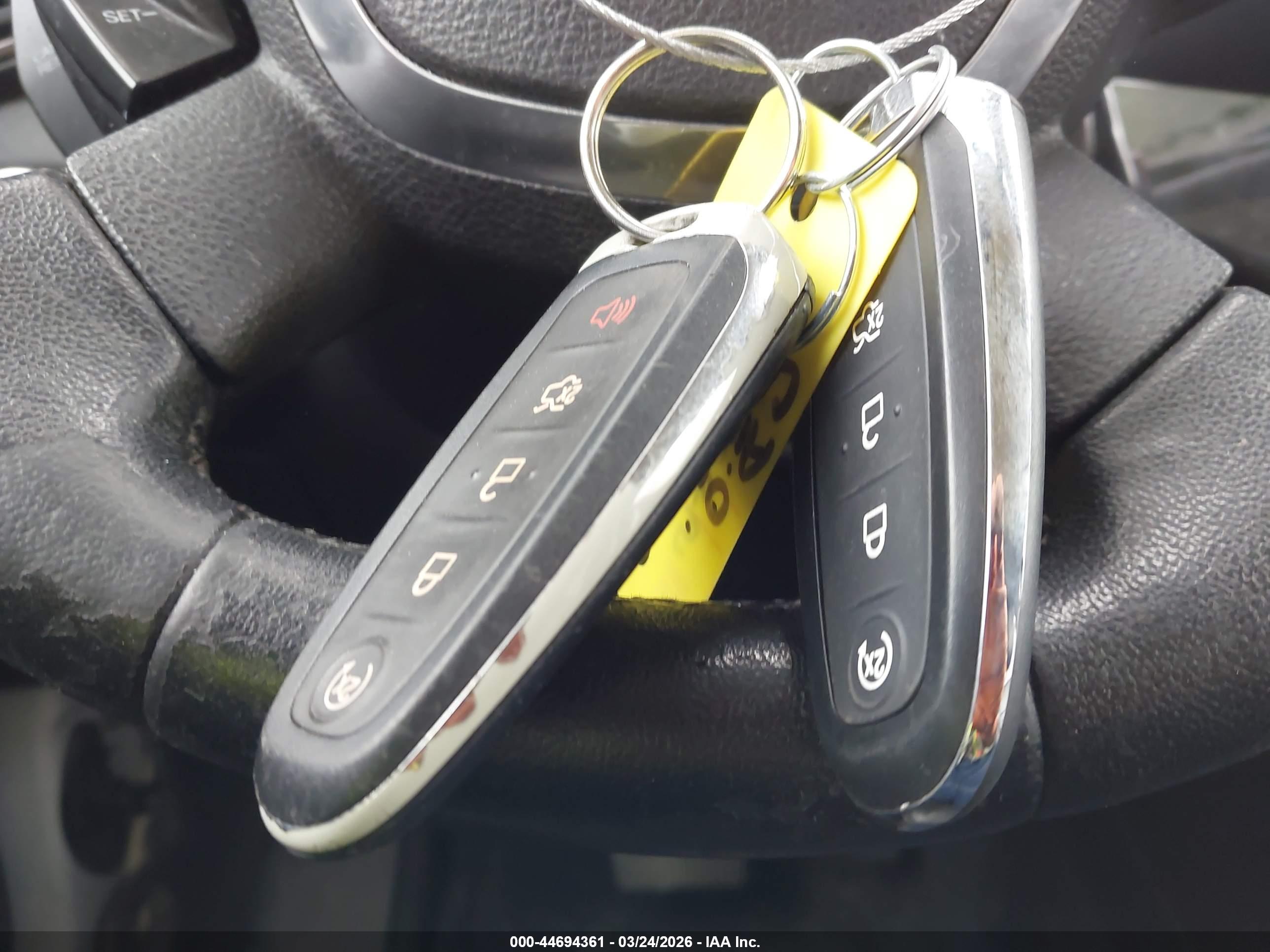 FORD ESCAPE image 11