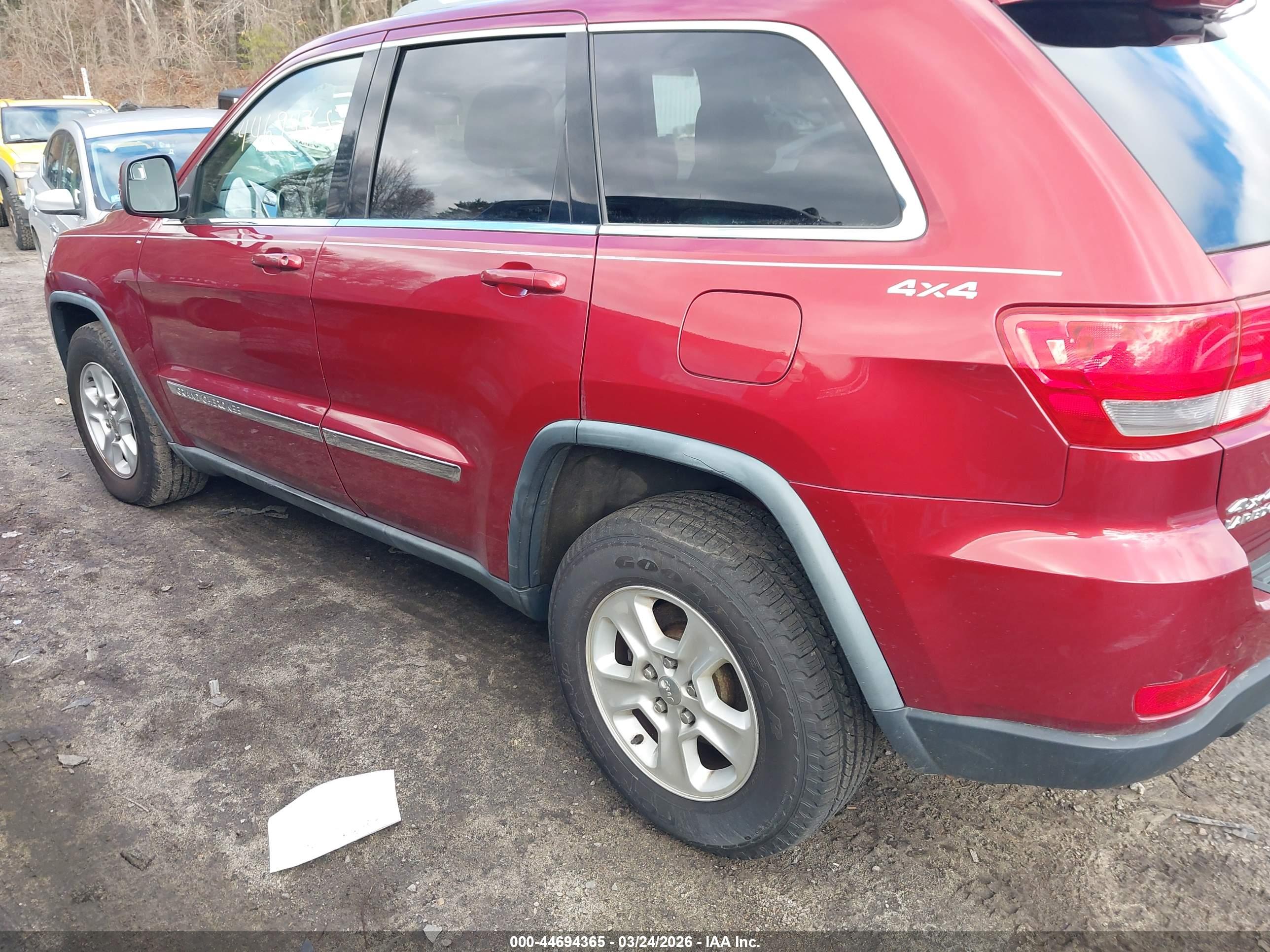 JEEP GRAND image 3