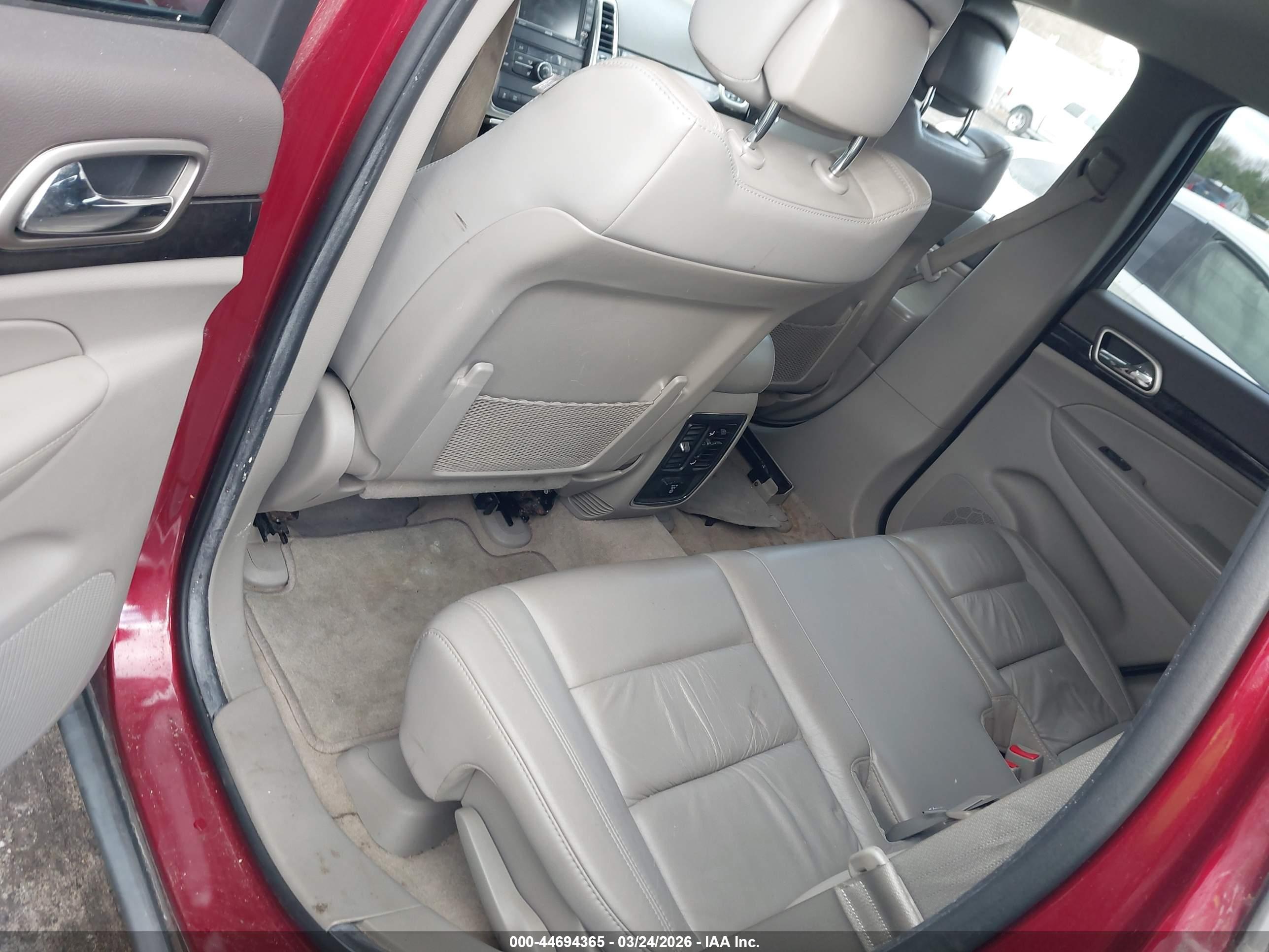JEEP GRAND image 8