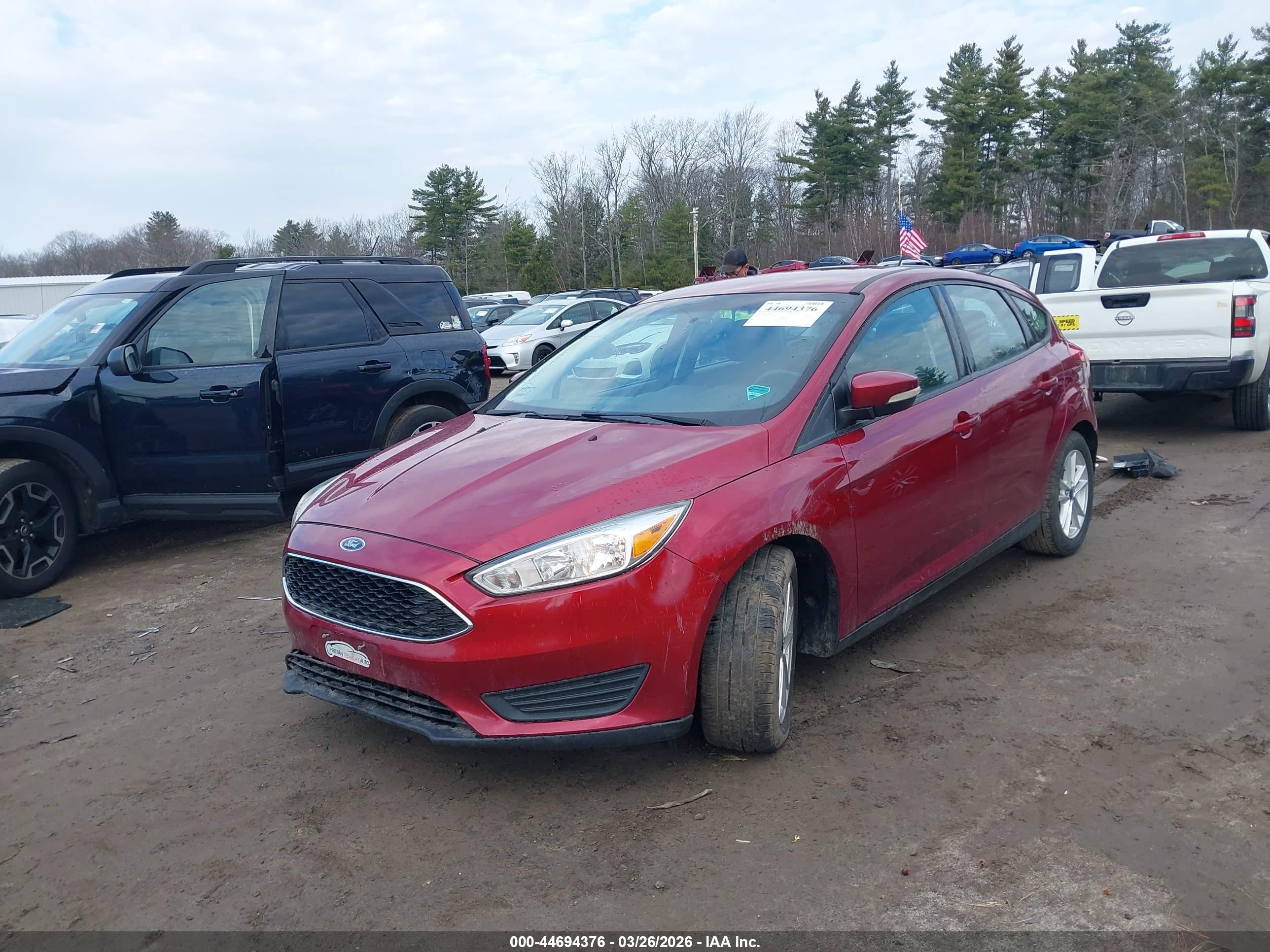 FORD FOCUS image 2