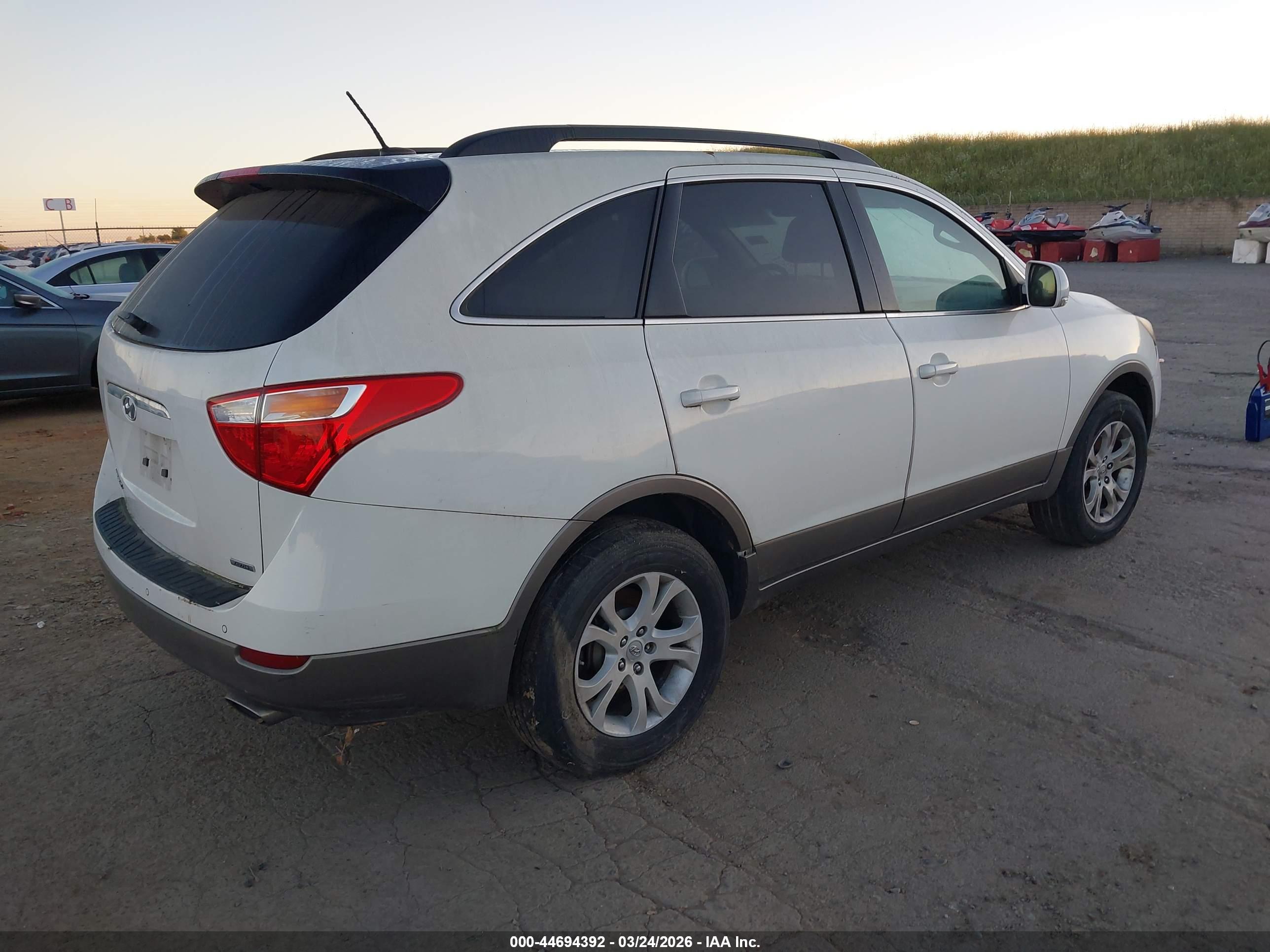 HYUNDAI VERACRUZ image 4