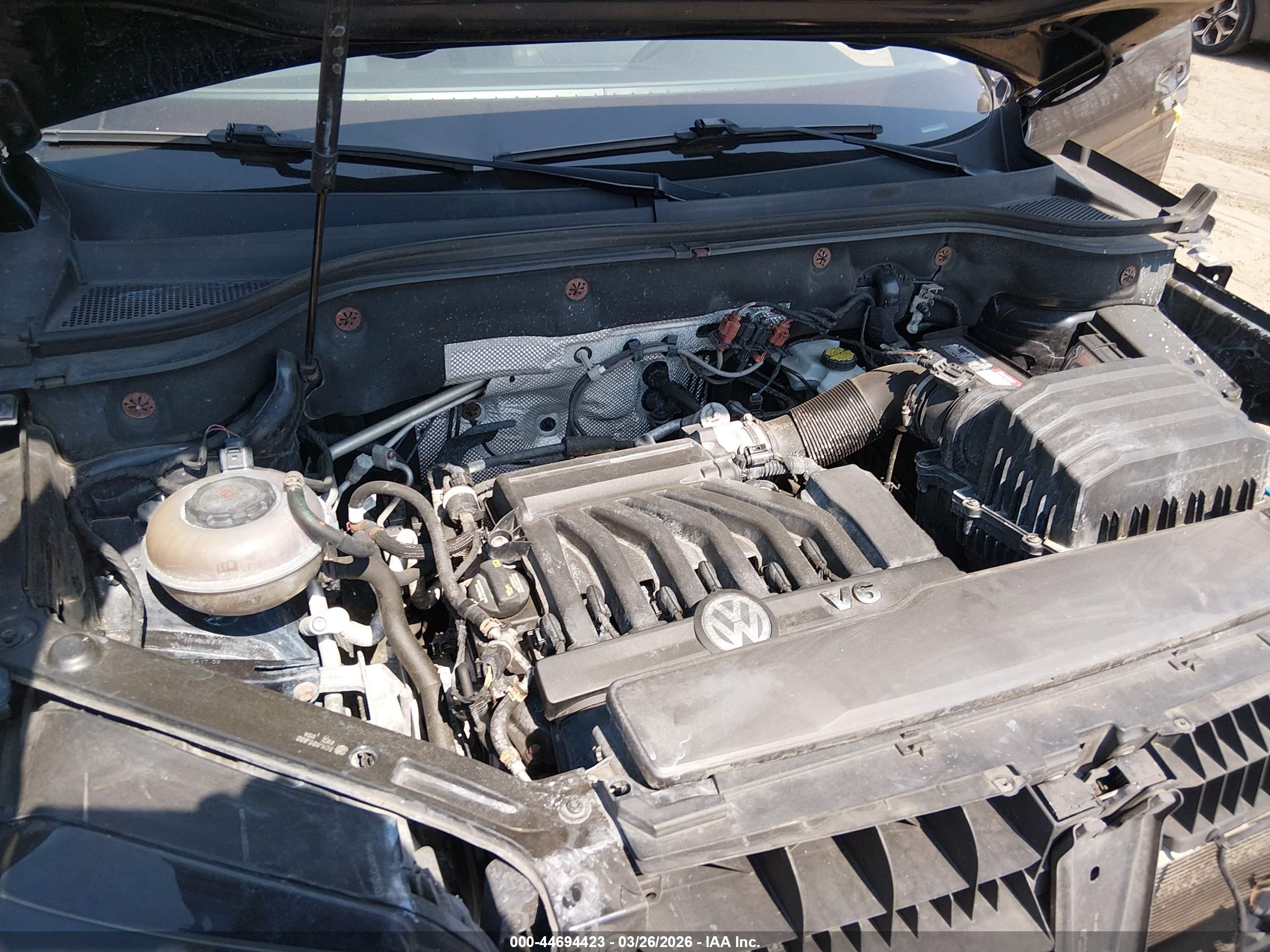 VOLKSWAGEN ATLAS image 10