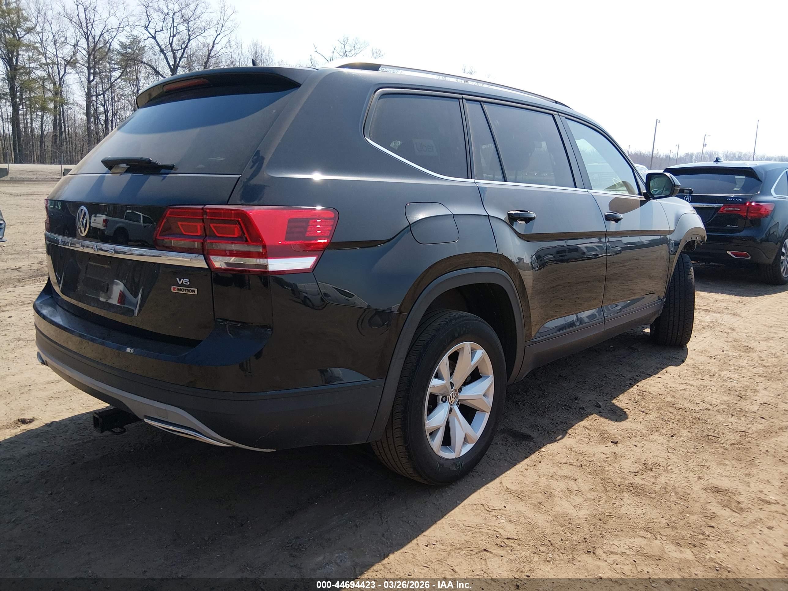 VOLKSWAGEN ATLAS image 4