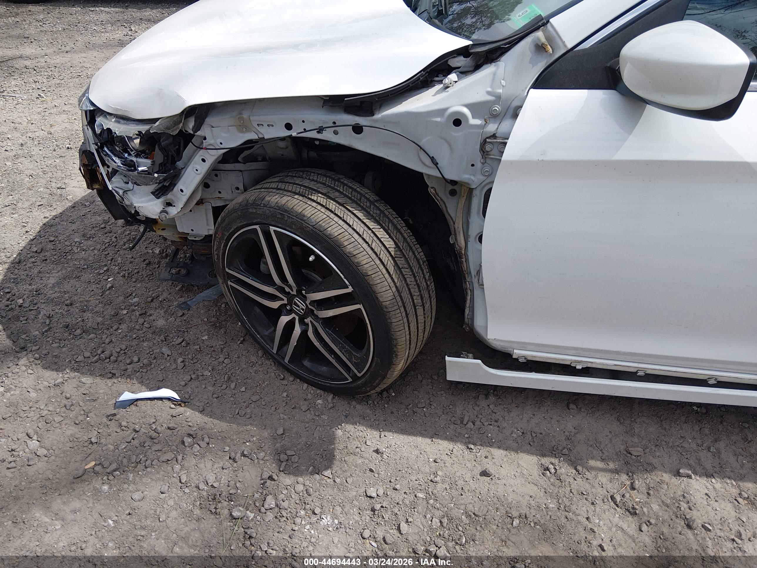 HONDA ACCORD image 6
