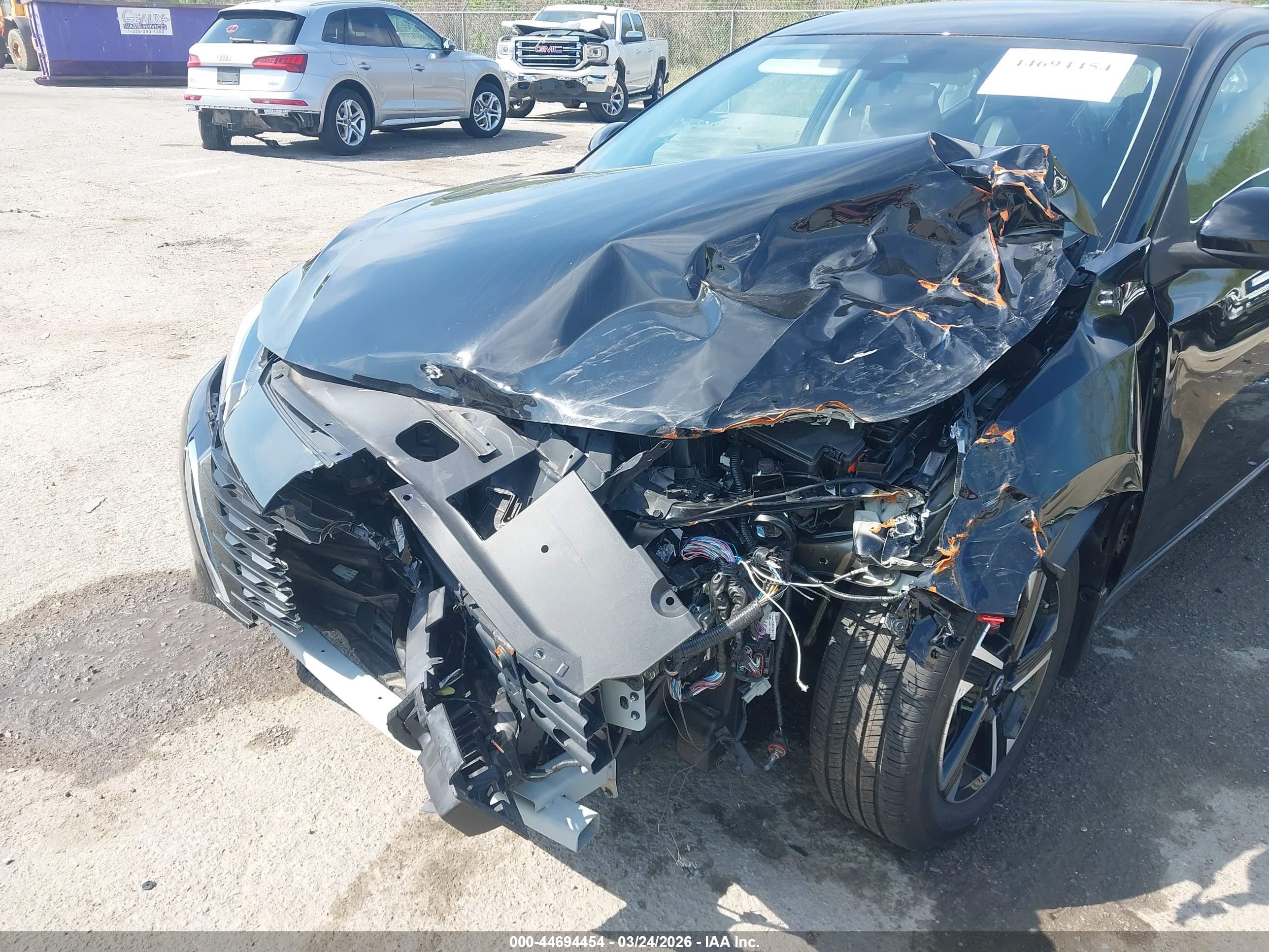 NISSAN SENTRA image 6
