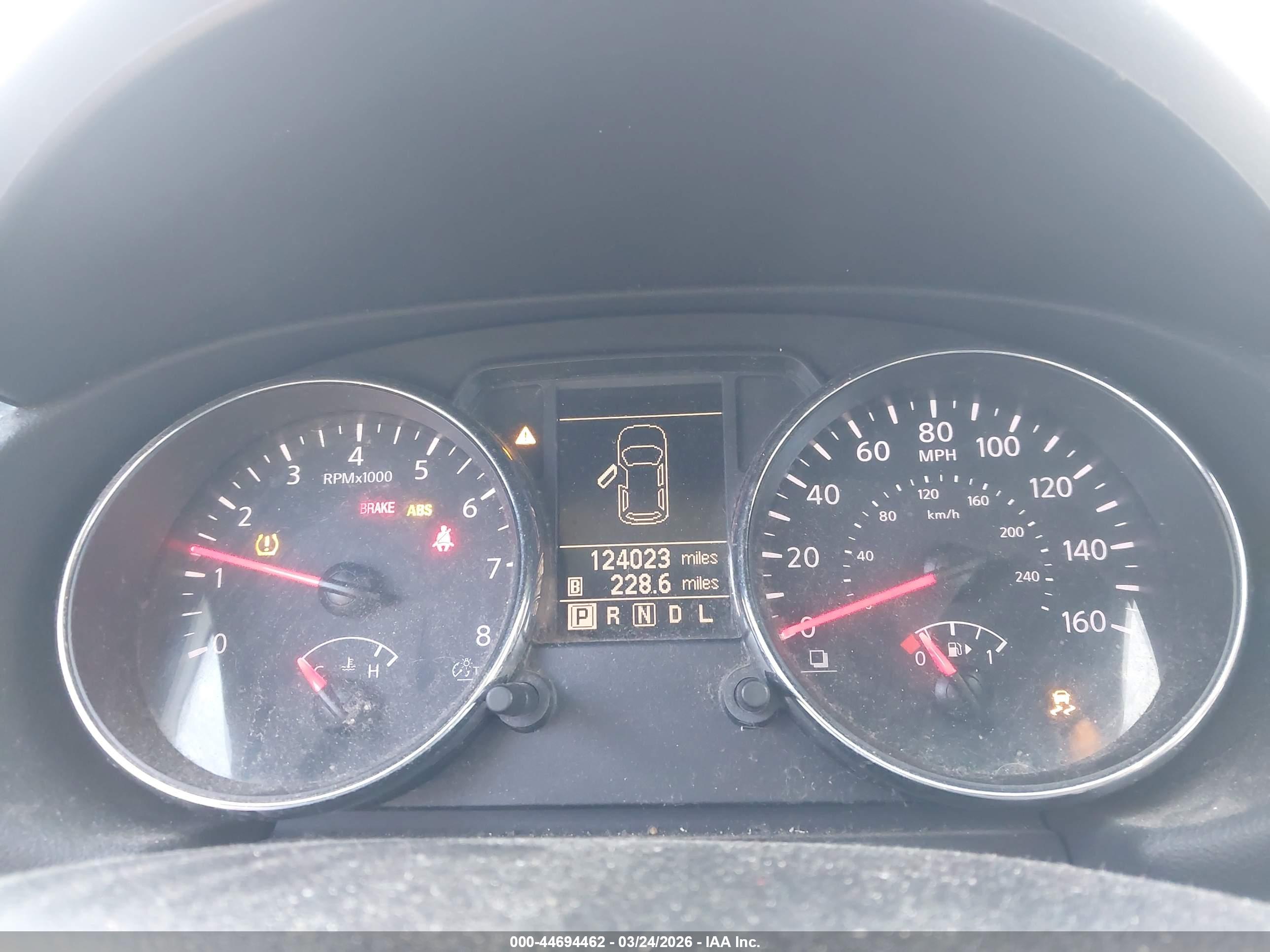 NISSAN ROGUE image 7