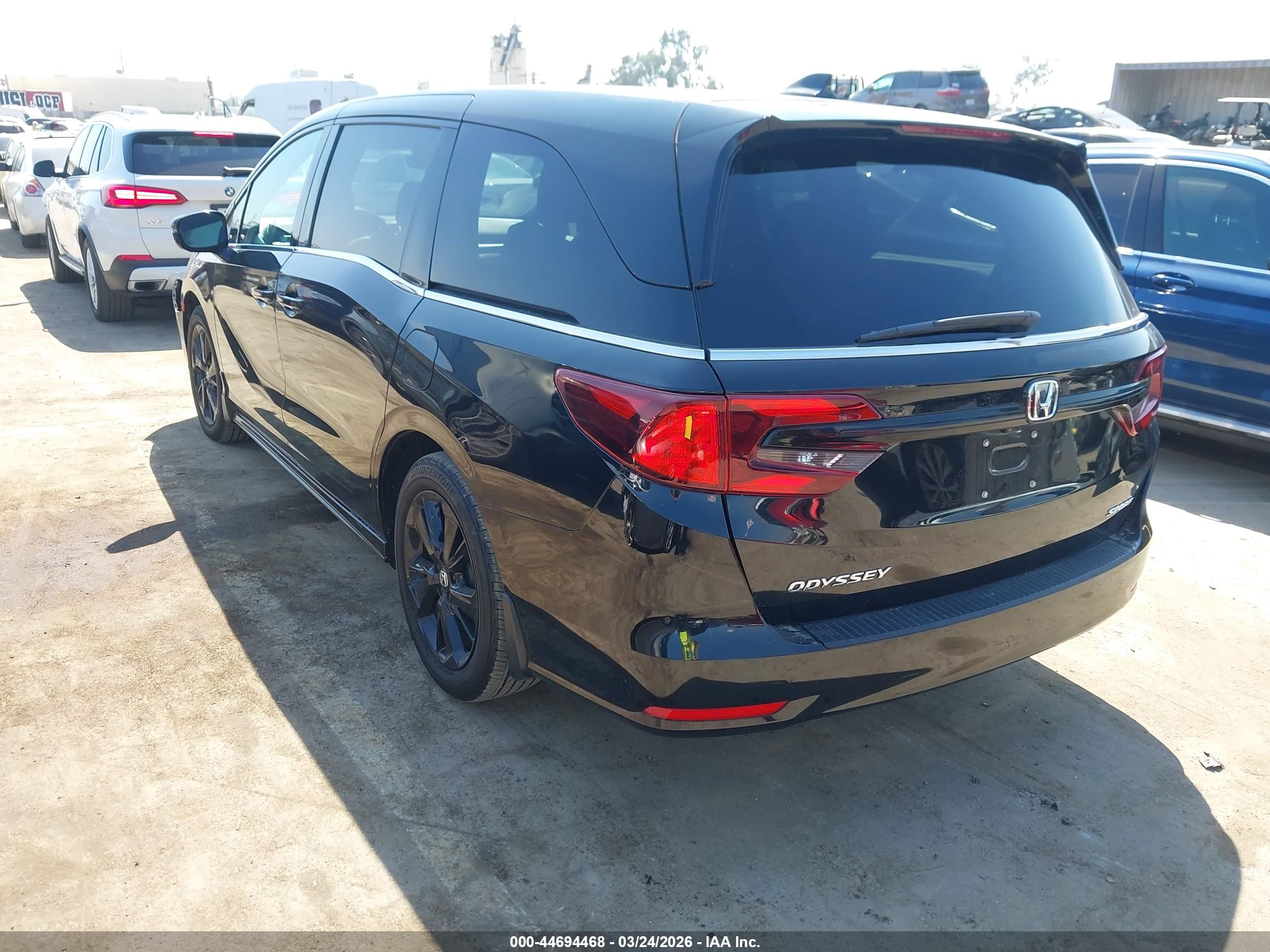 HONDA ODYSSEY image 3