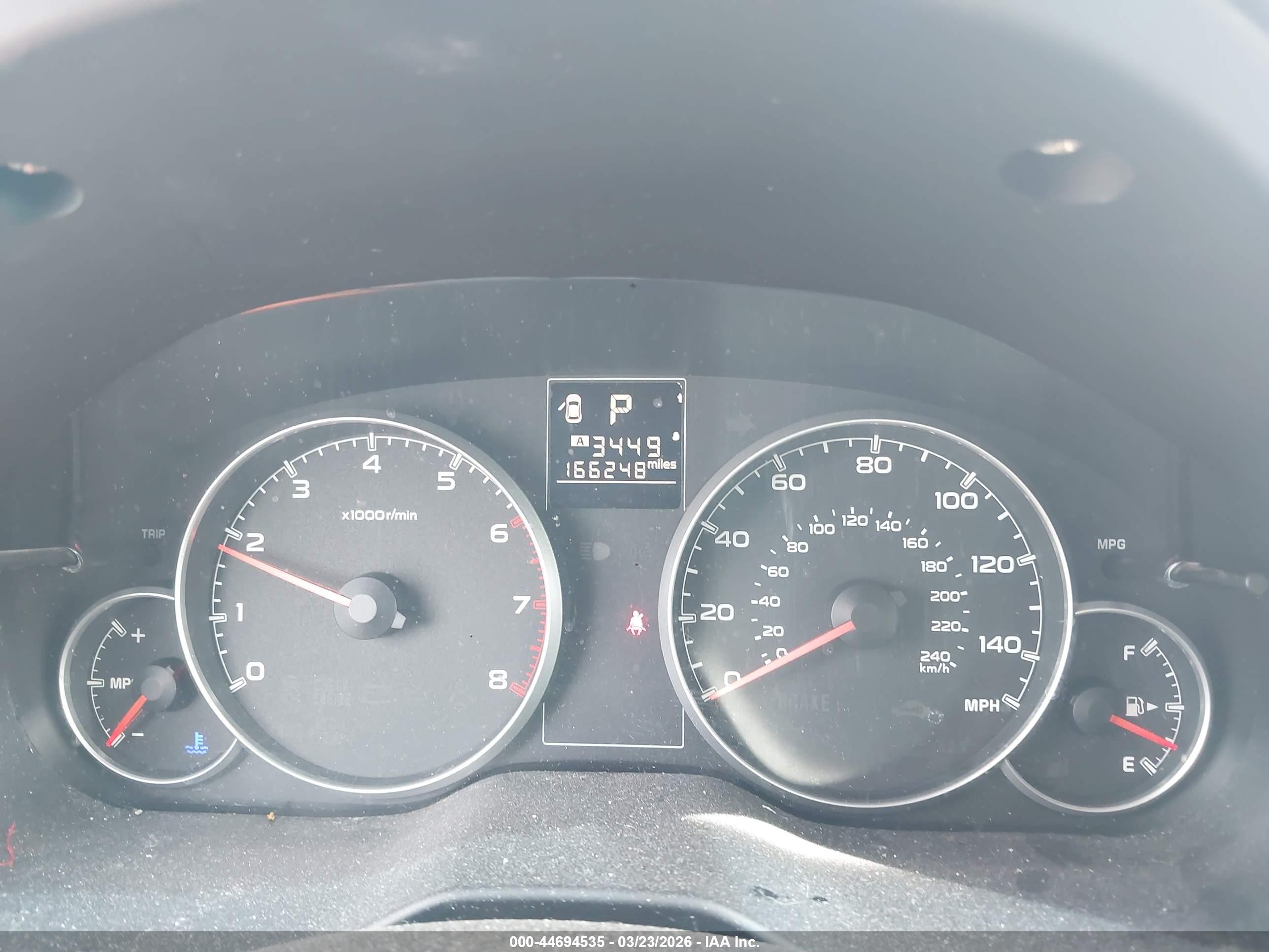 SUBARU OUTBACK image 7