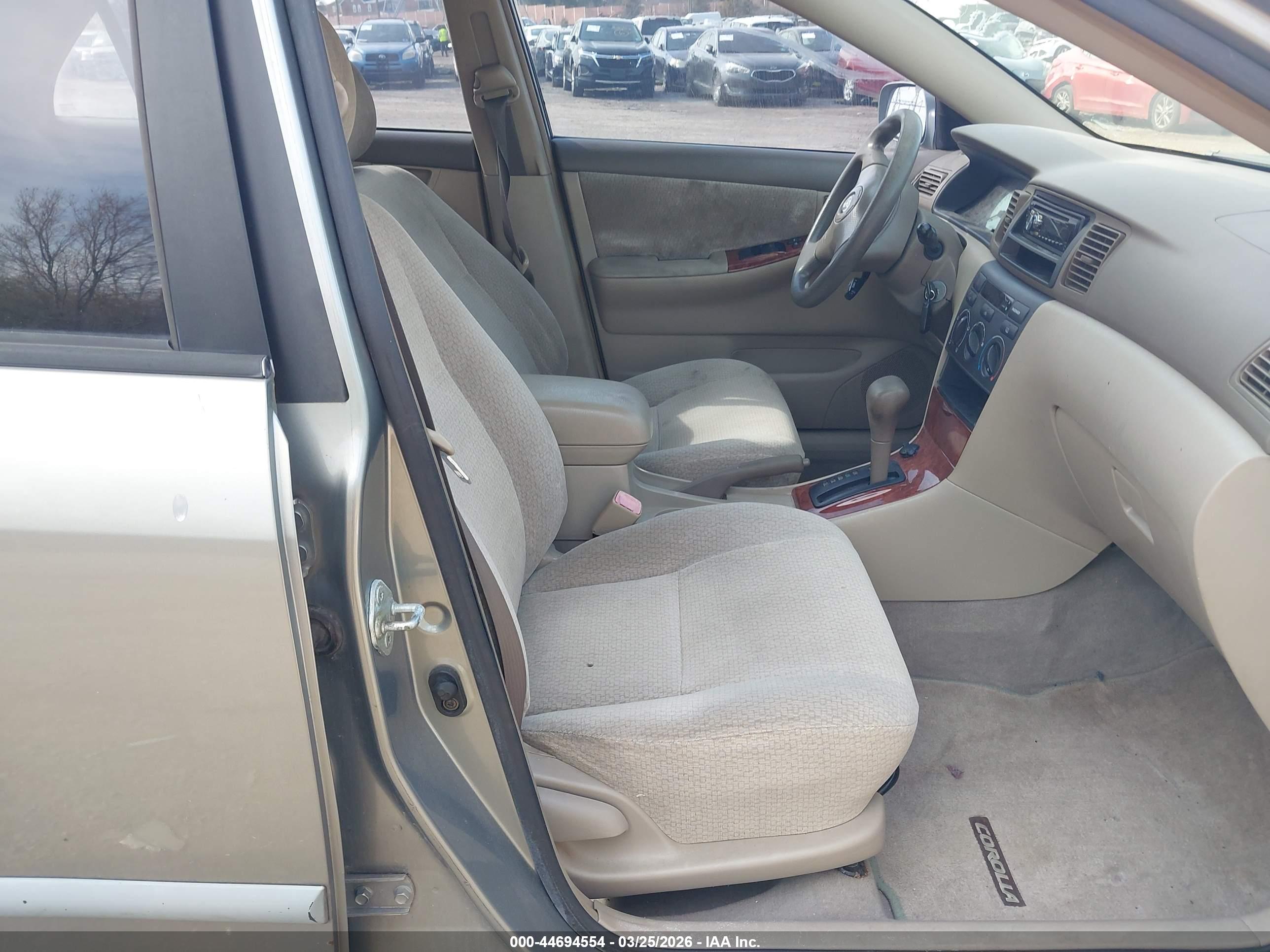 TOYOTA COROLLA image 5