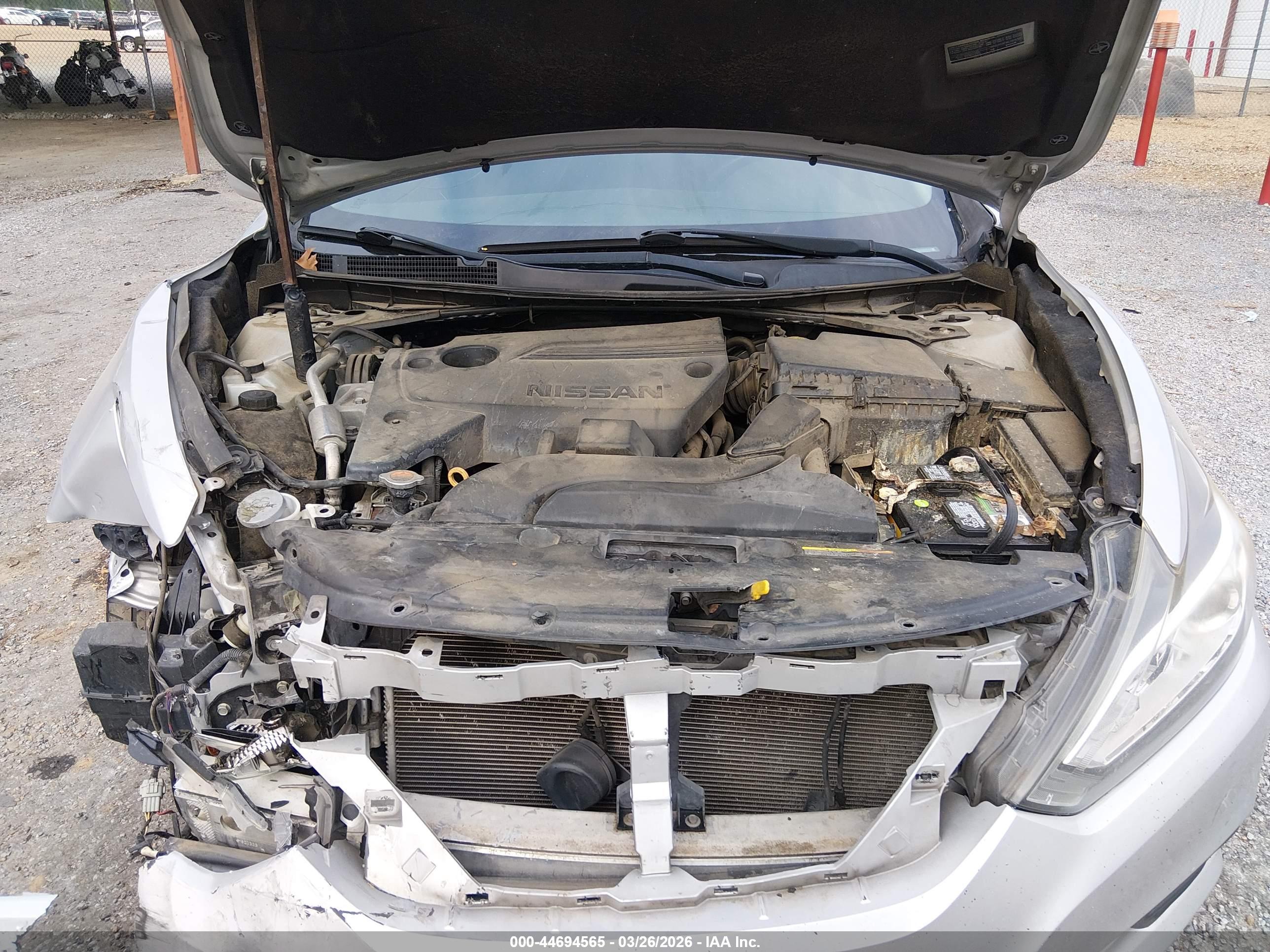 NISSAN ALTIMA image 10