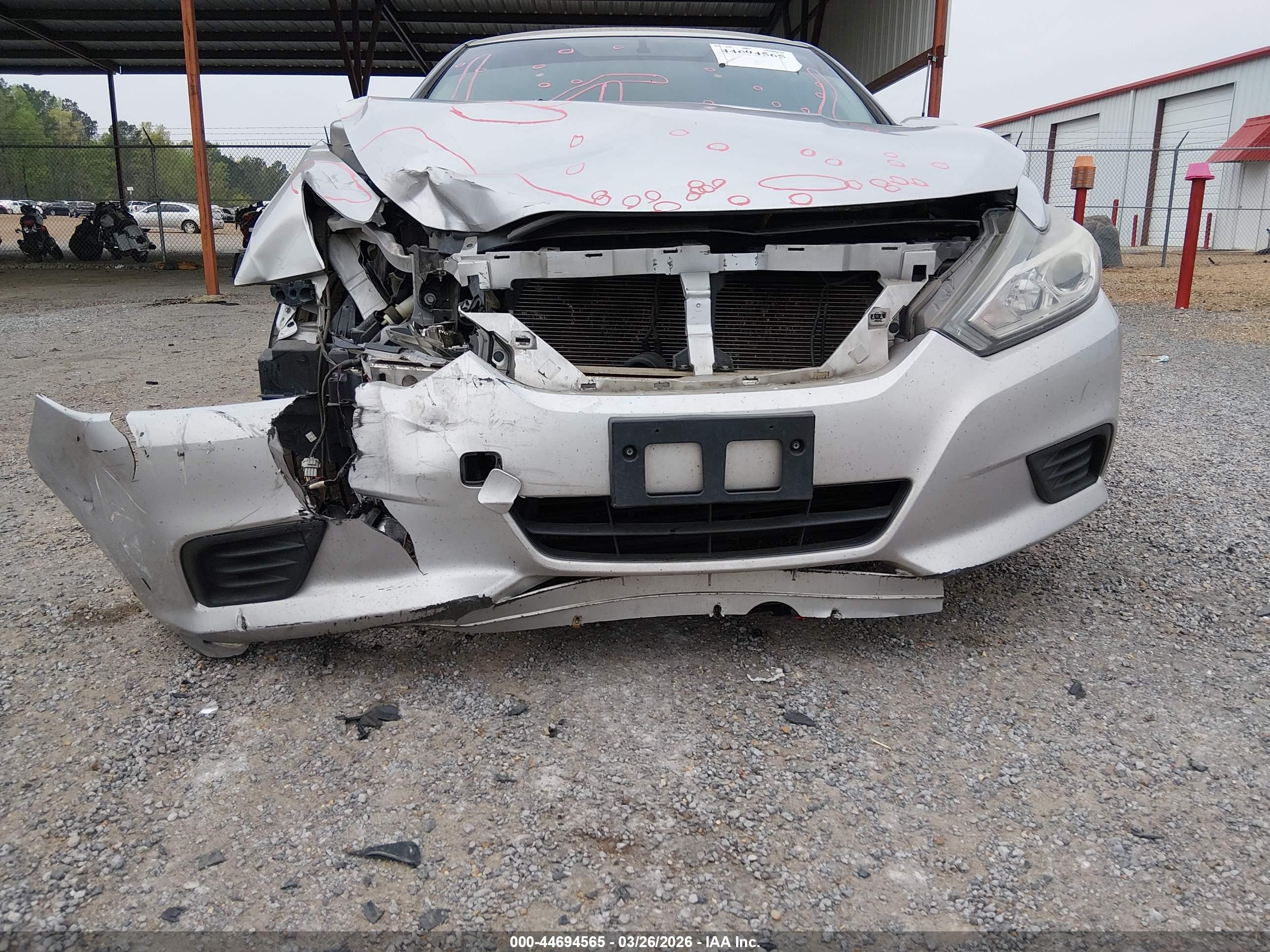 NISSAN ALTIMA image 6