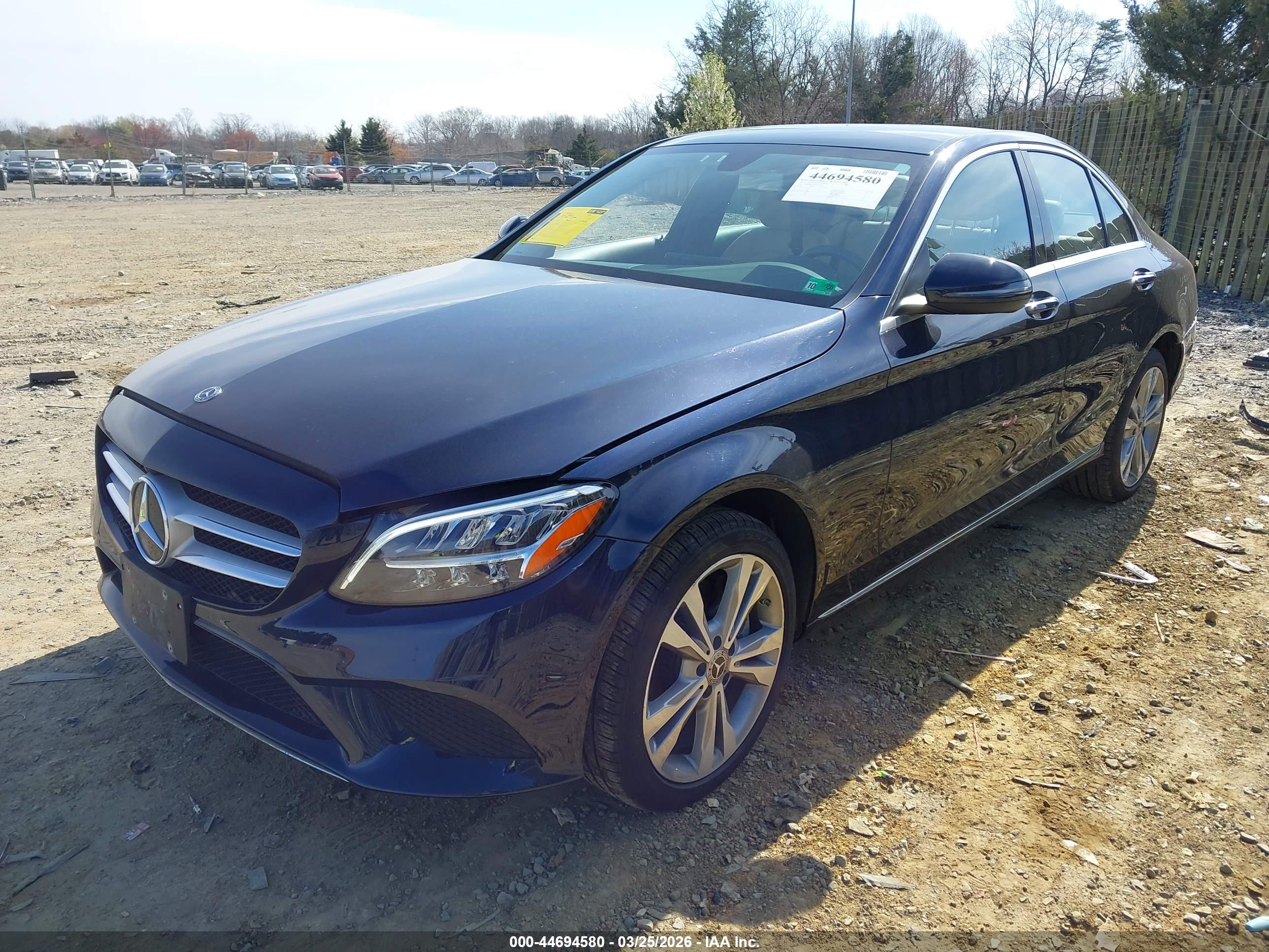 MERCEDES-BENZ C image 2