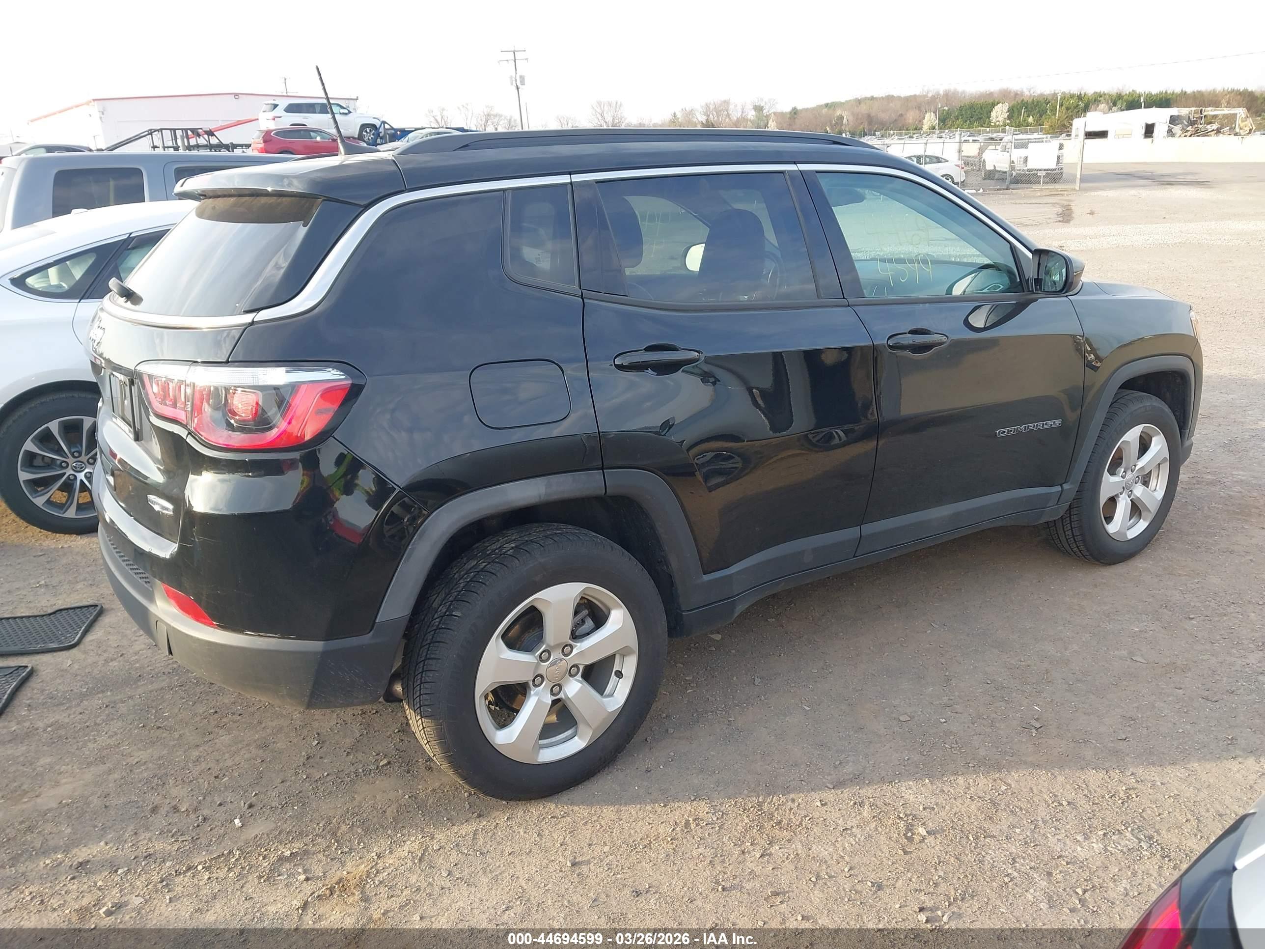 JEEP COMPASS image 4