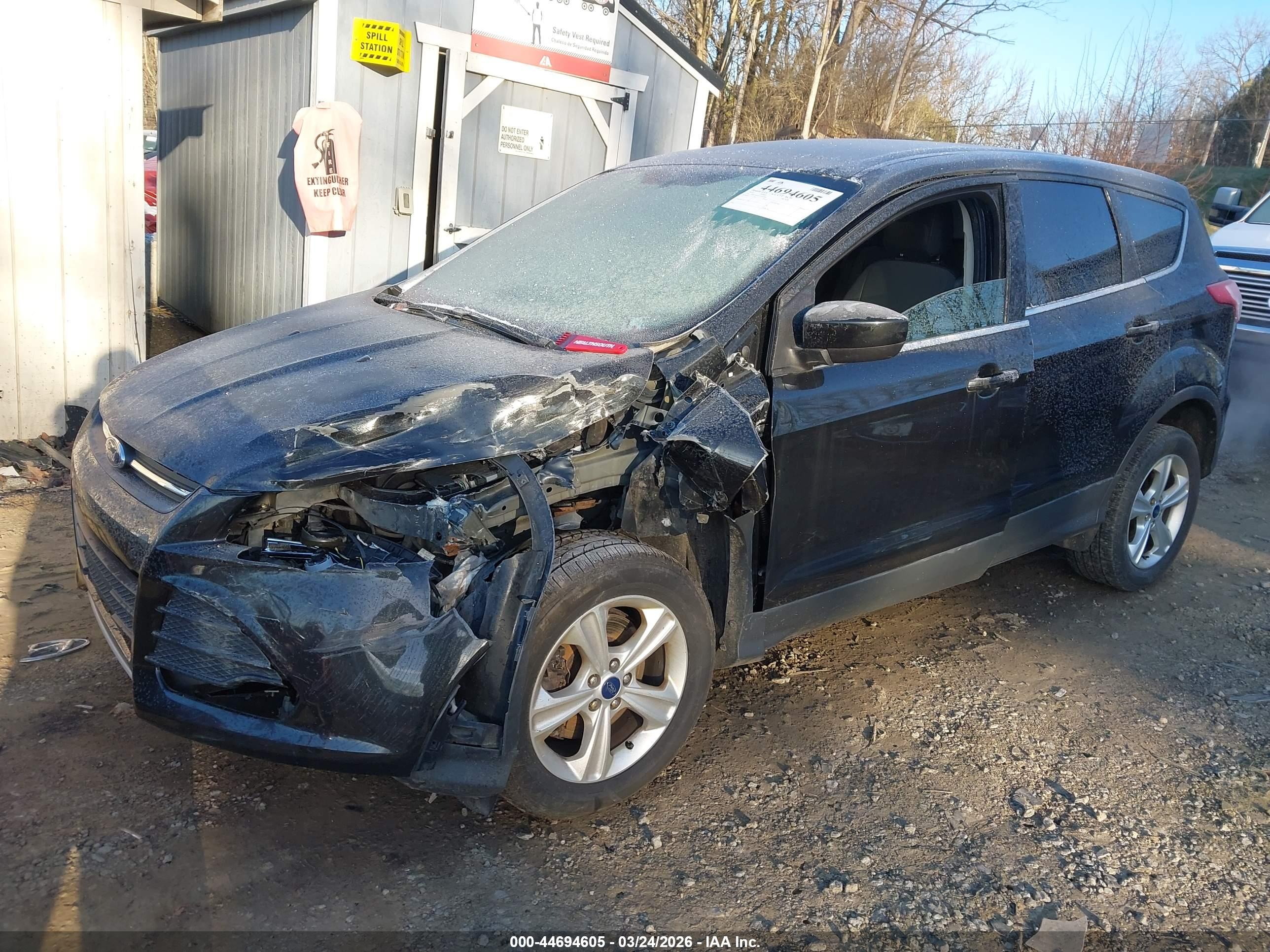 FORD ESCAPE image 2