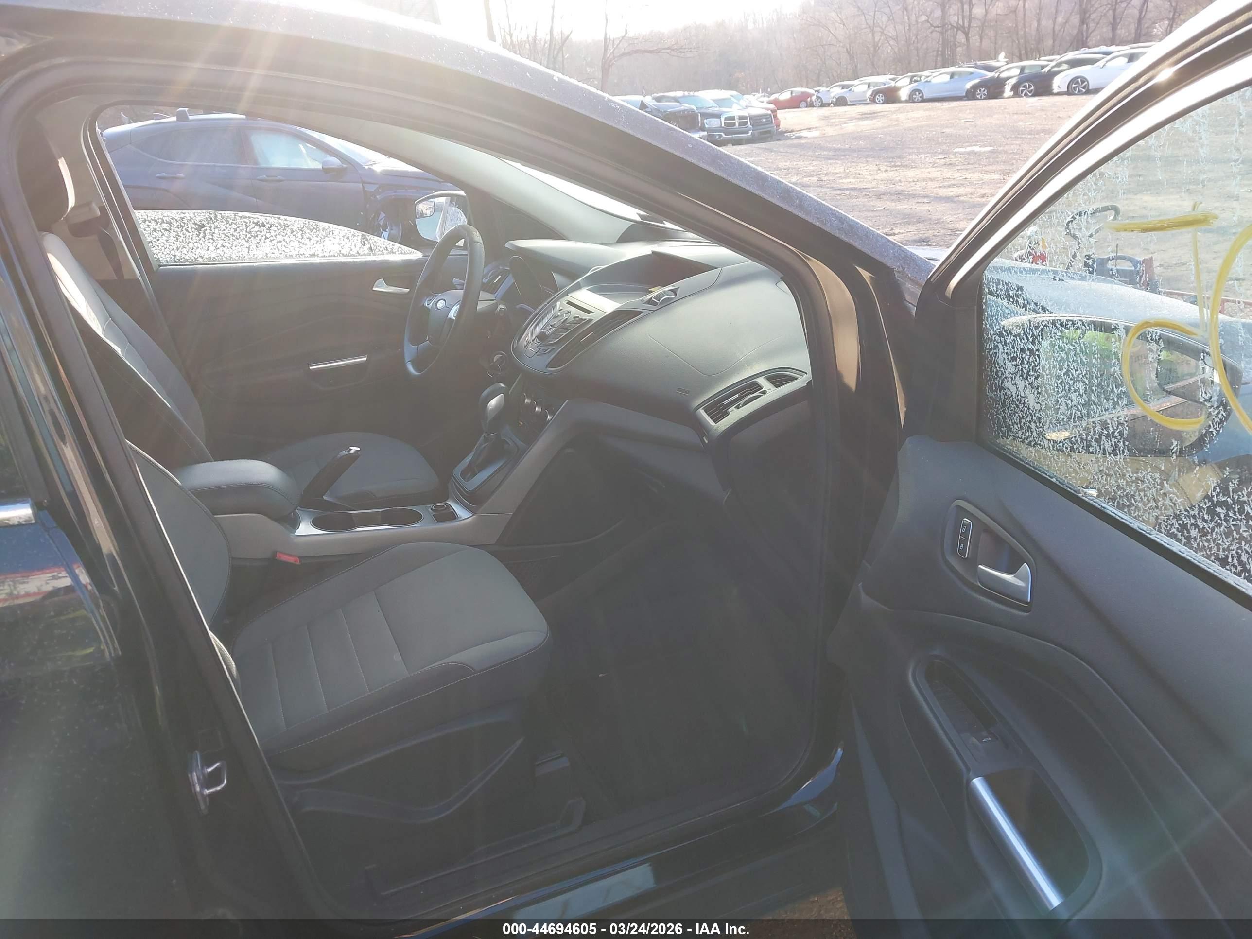 FORD ESCAPE image 5